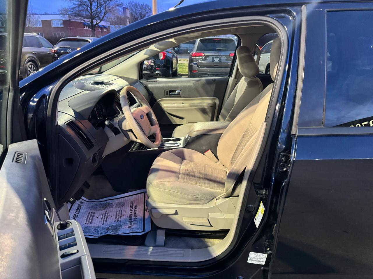 Ford Edge 4dr SE FWD 2010