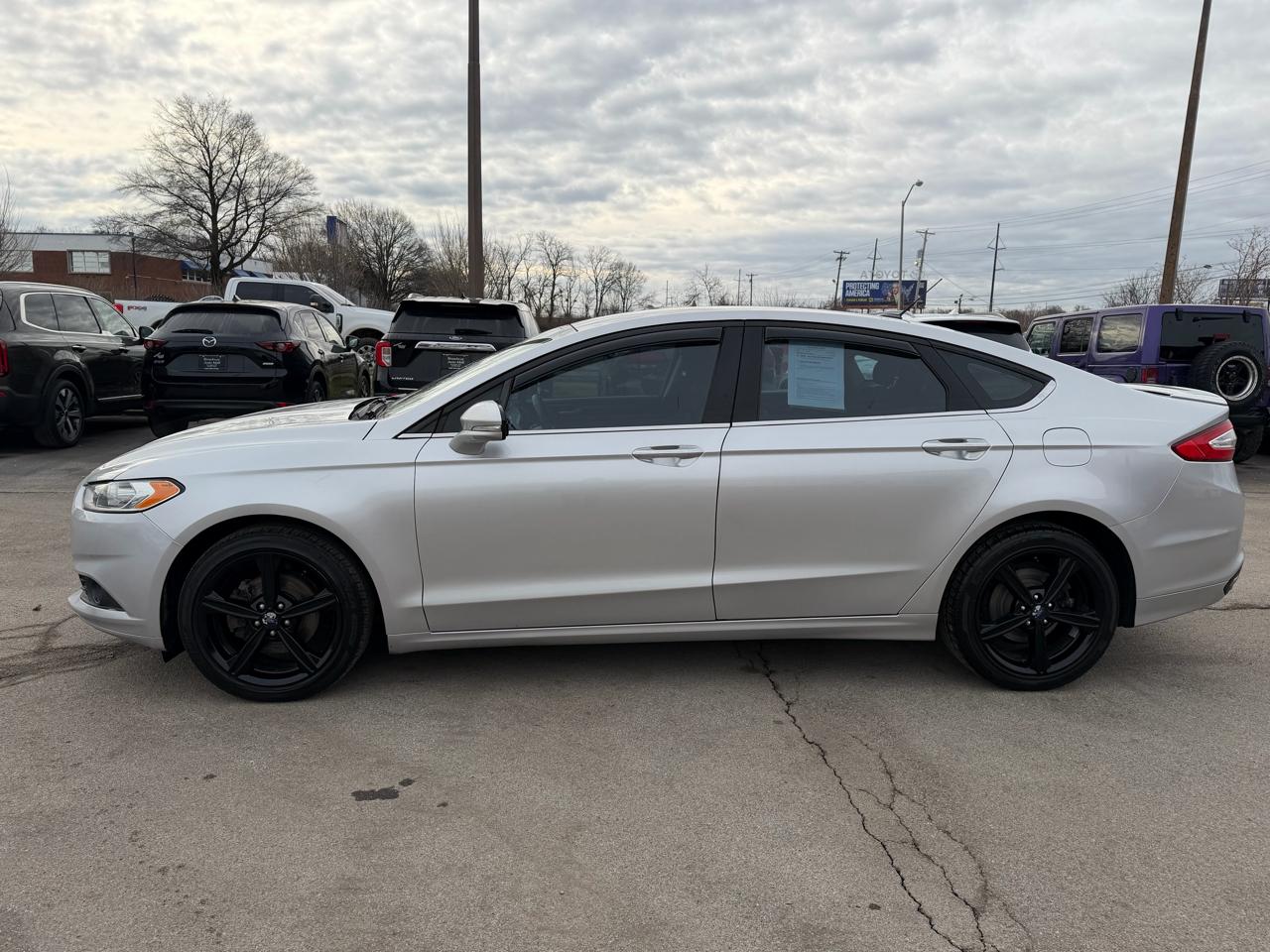 Ford Fusion SE 2016