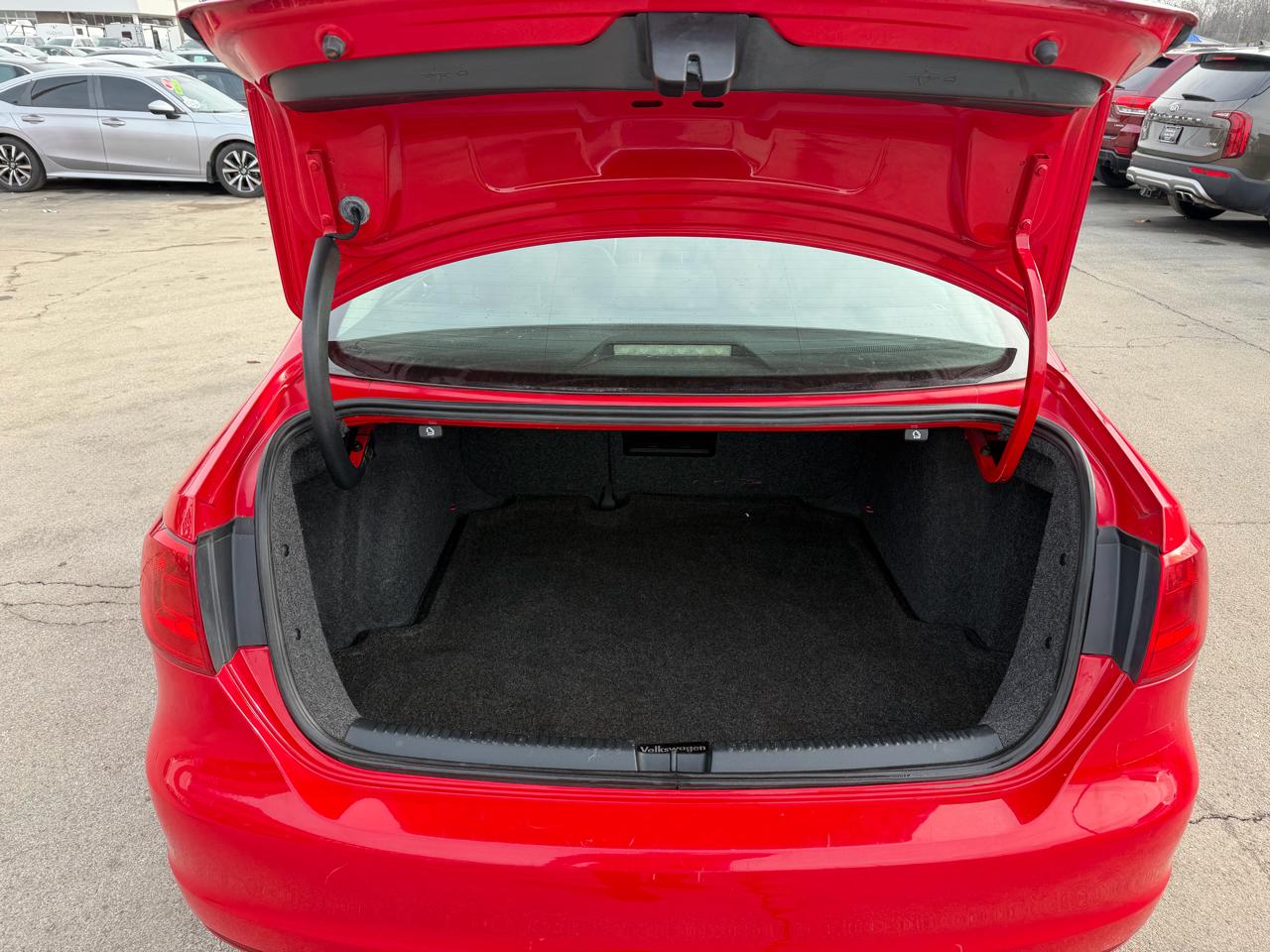 Volkswagen Jetta Sedan 4dr Auto SE 2012