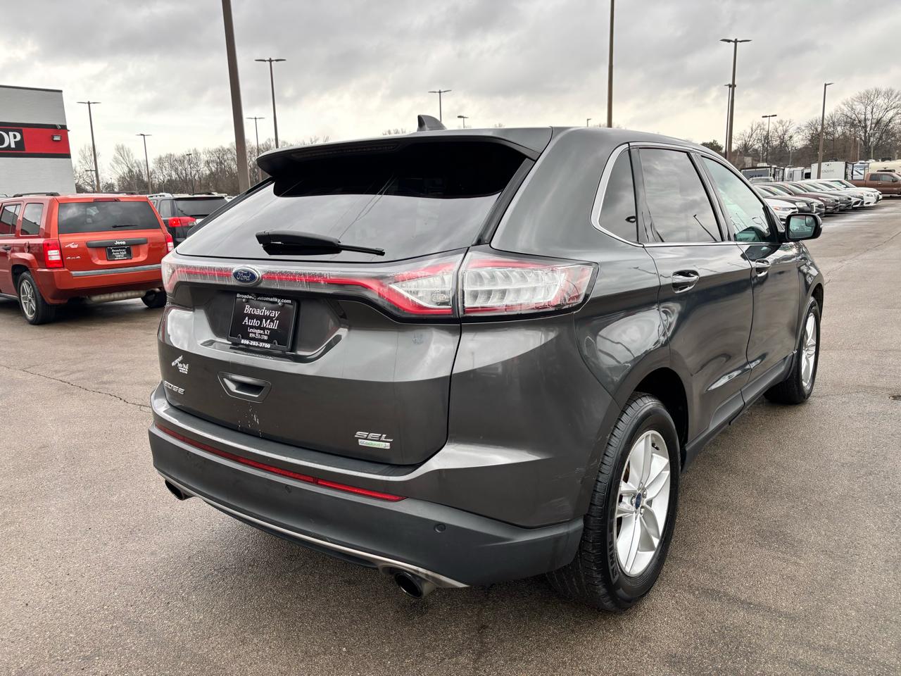Ford Edge 4dr SEL FWD 2016