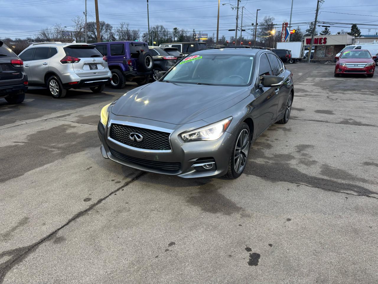 Infiniti Q50 4dr Sdn Premium AWD 2014