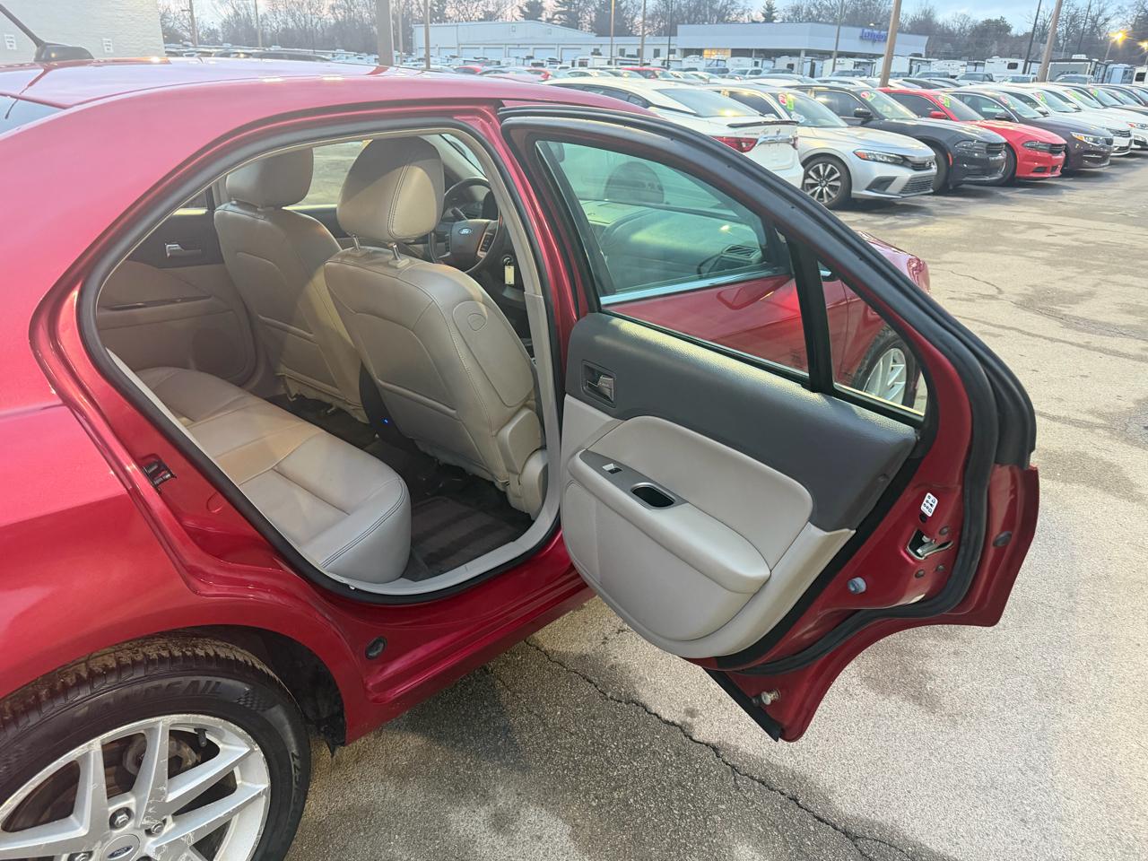 Ford Fusion 4dr Sdn SEL FWD 2010