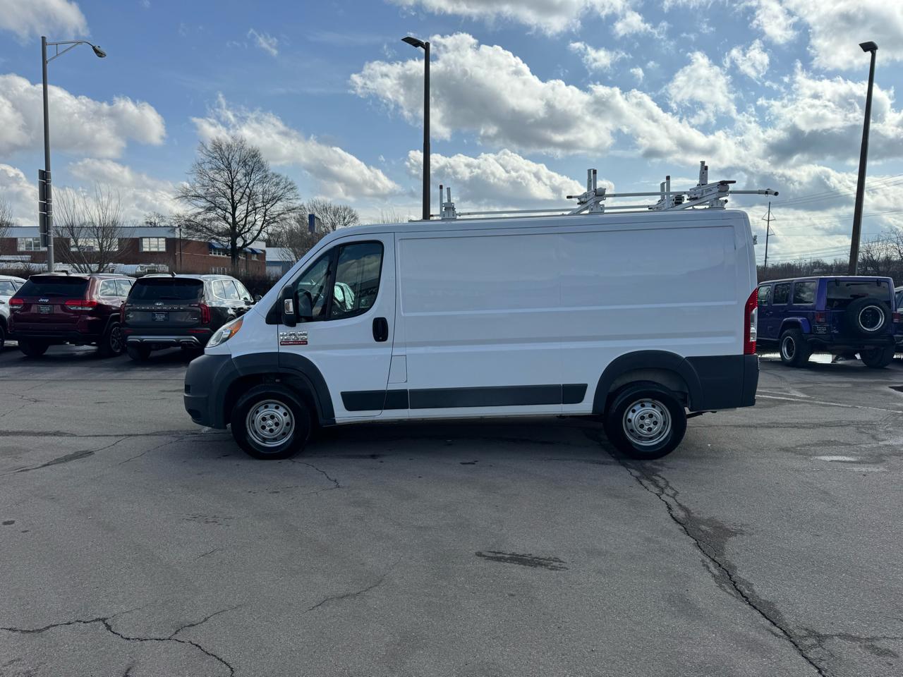 RAM ProMaster Cargo Van 1500 Low Roof 136" WB 2017