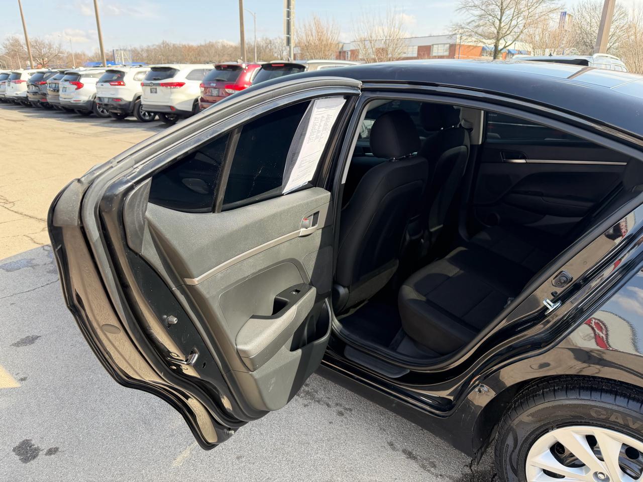 Hyundai Elantra SE 2019