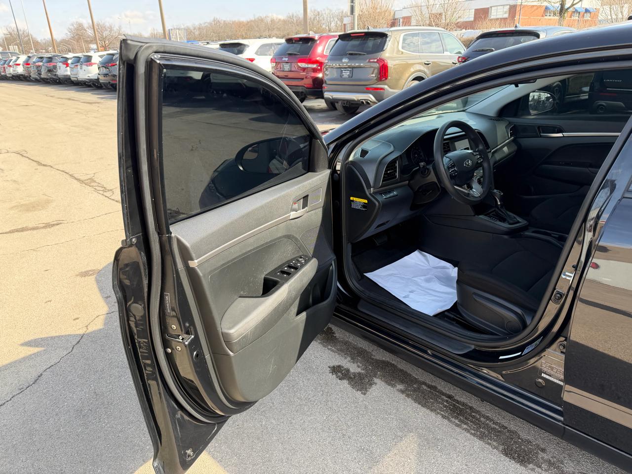 Hyundai Elantra SE 2019