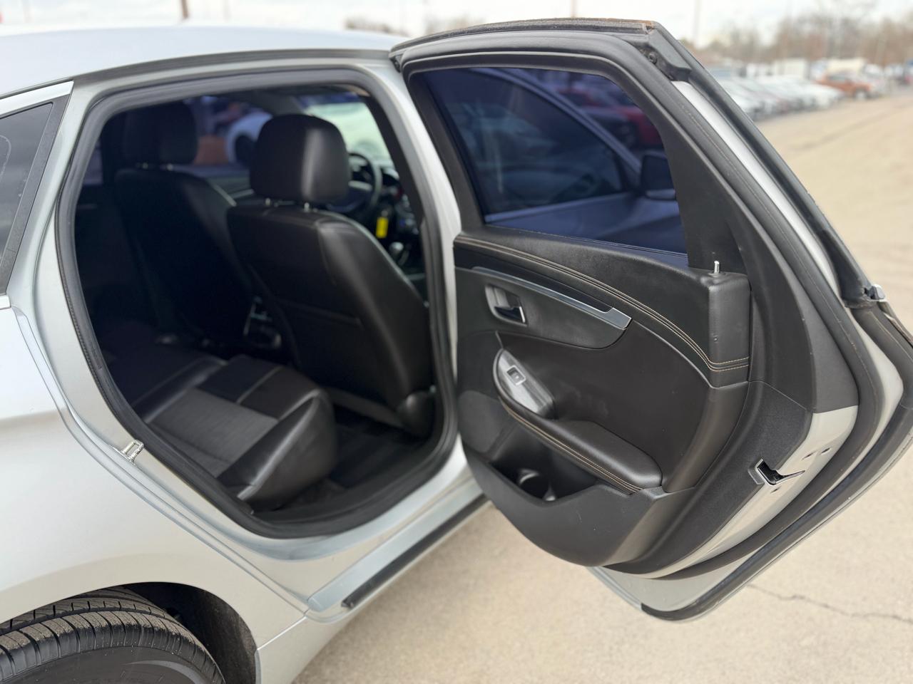 Chevrolet Impala LT 2016