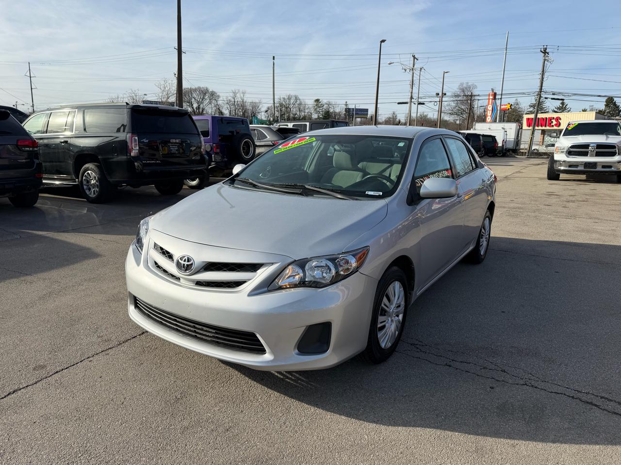 Toyota Corolla LE 2011