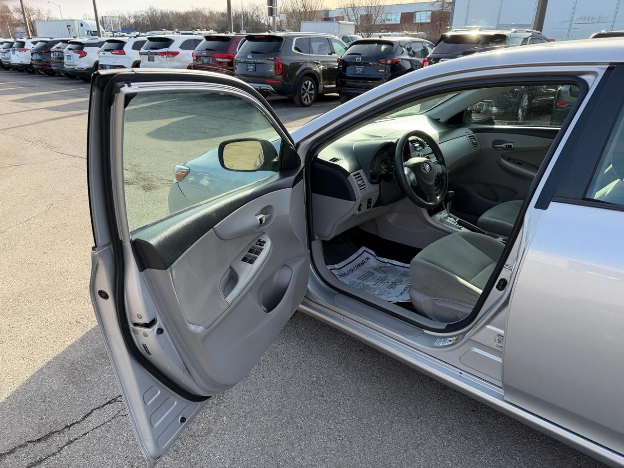 Toyota Corolla LE 2011