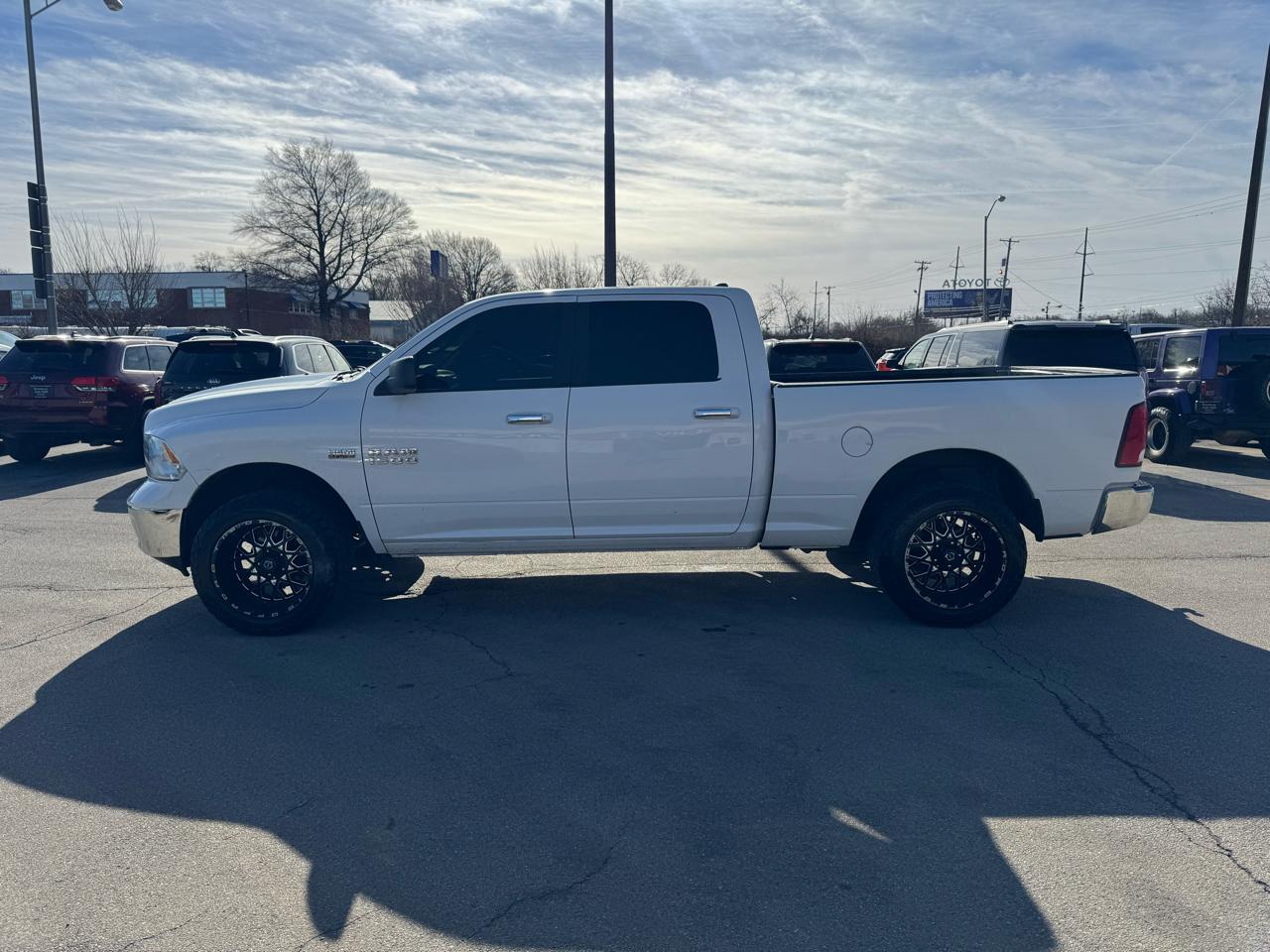 RAM 1500 SLT Crew Cab 2018