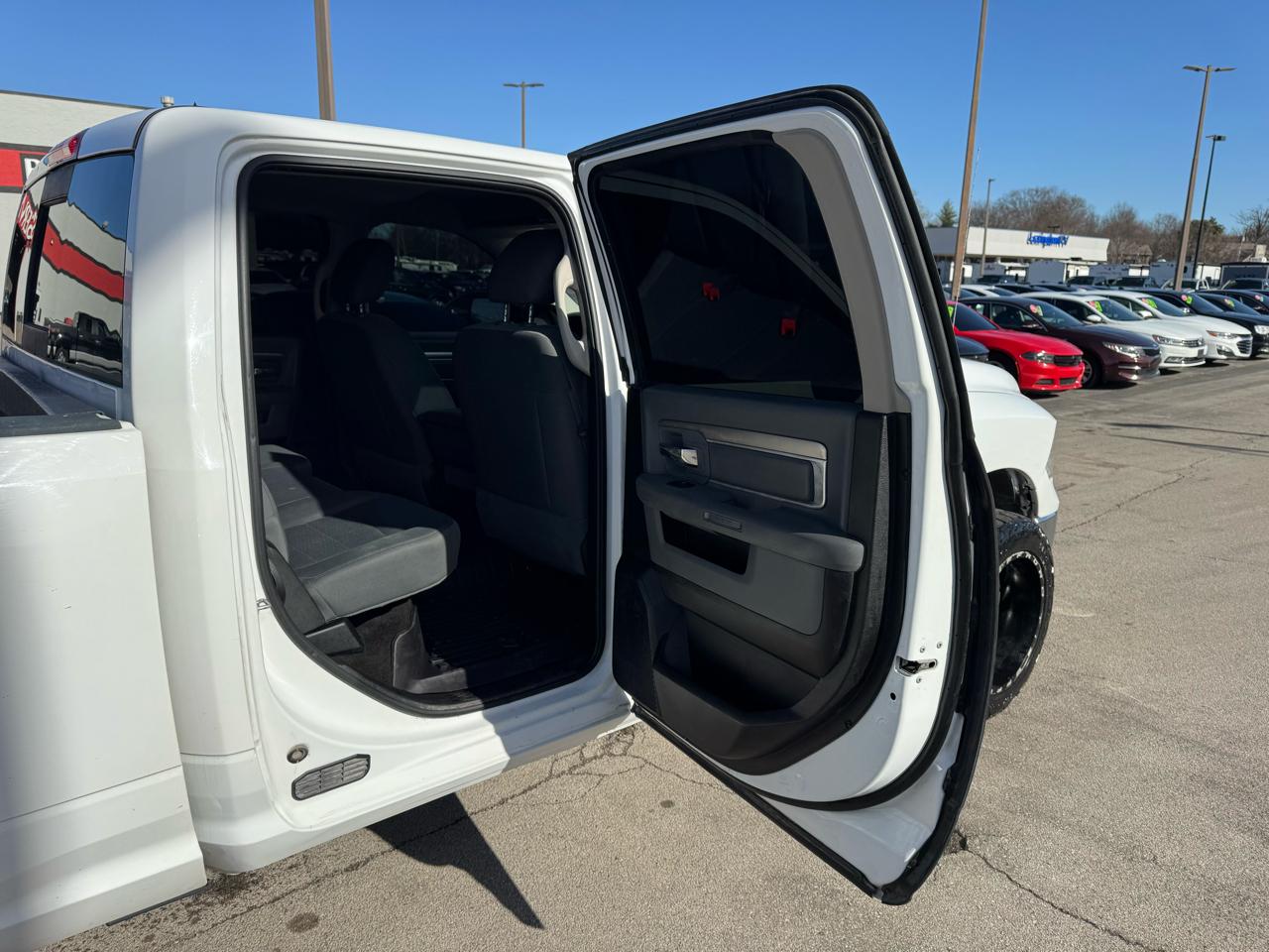 RAM 1500 SLT Crew Cab 2018