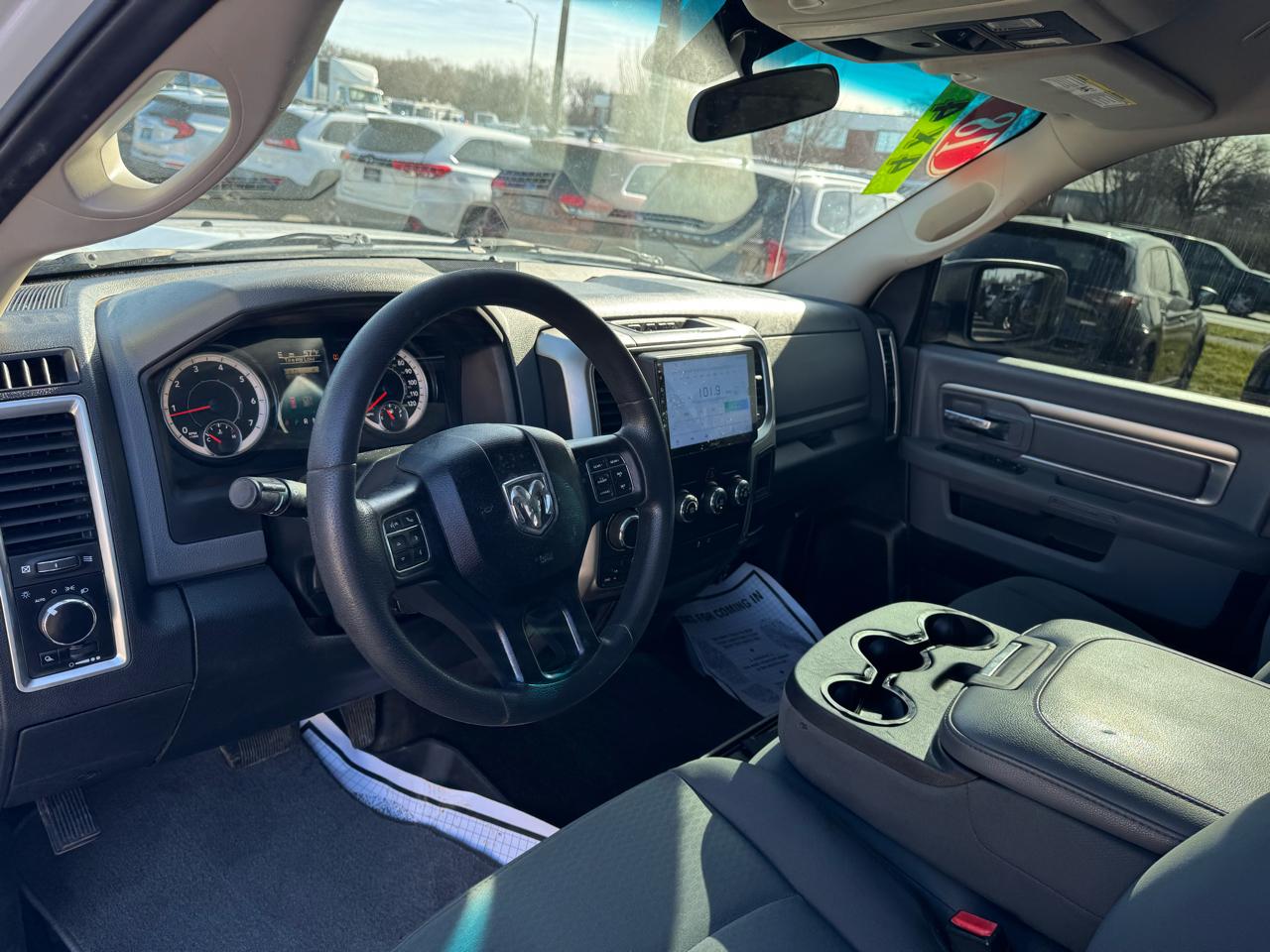 RAM 1500 SLT Crew Cab 2018