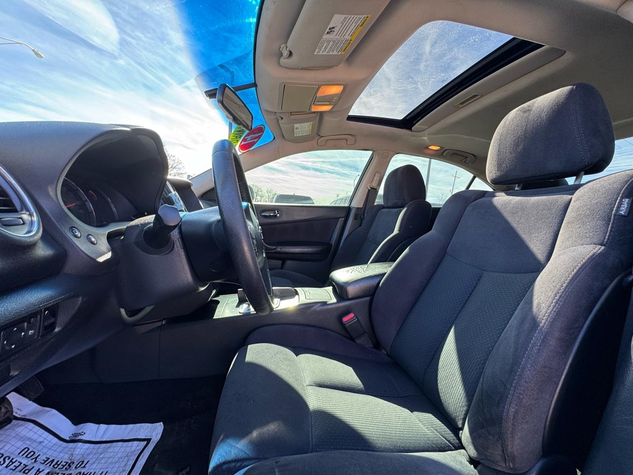 Nissan Maxima 4dr Sdn 3.5 S 2014