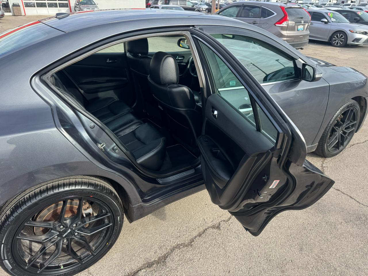 Nissan Maxima 4dr Sdn 3.5 SV w/Sport Pkg 2013