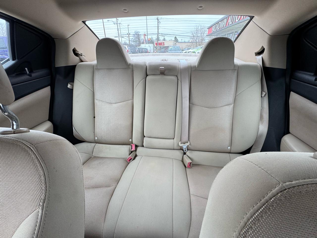 Dodge Avenger 4dr Sdn SE 2013