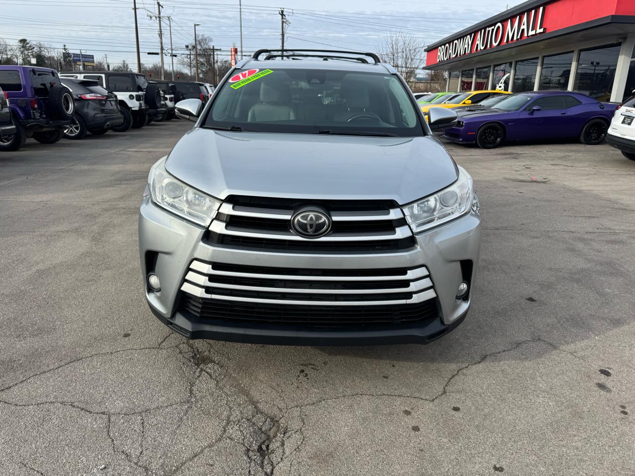 Toyota Highlander XLE V6 AWD (Natl) 2017
