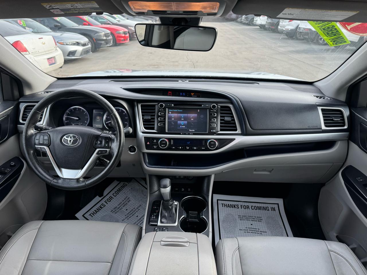 Toyota Highlander XLE V6 AWD (Natl) 2017