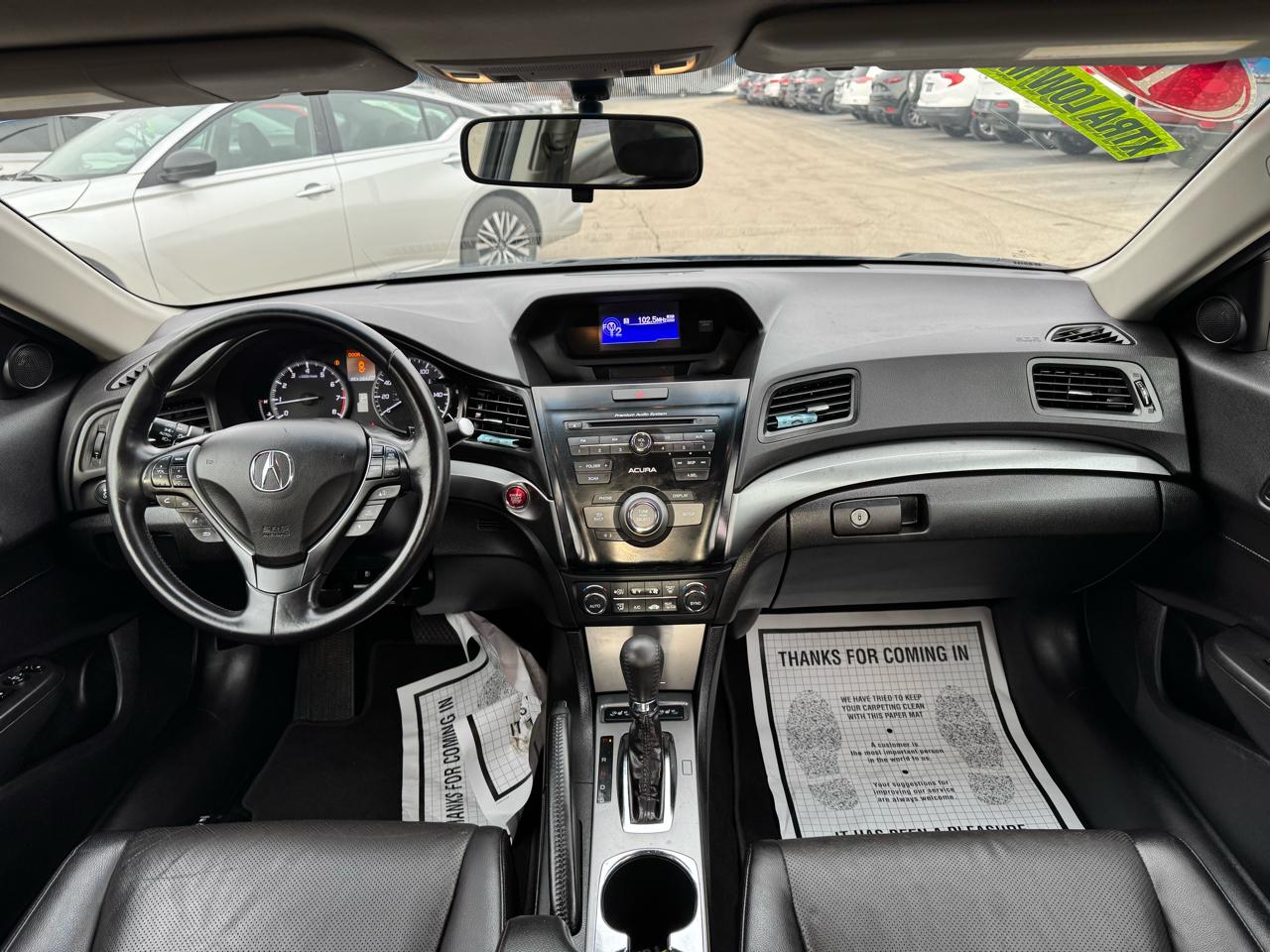 Acura ILX 4dr Sdn 2.0L 2014