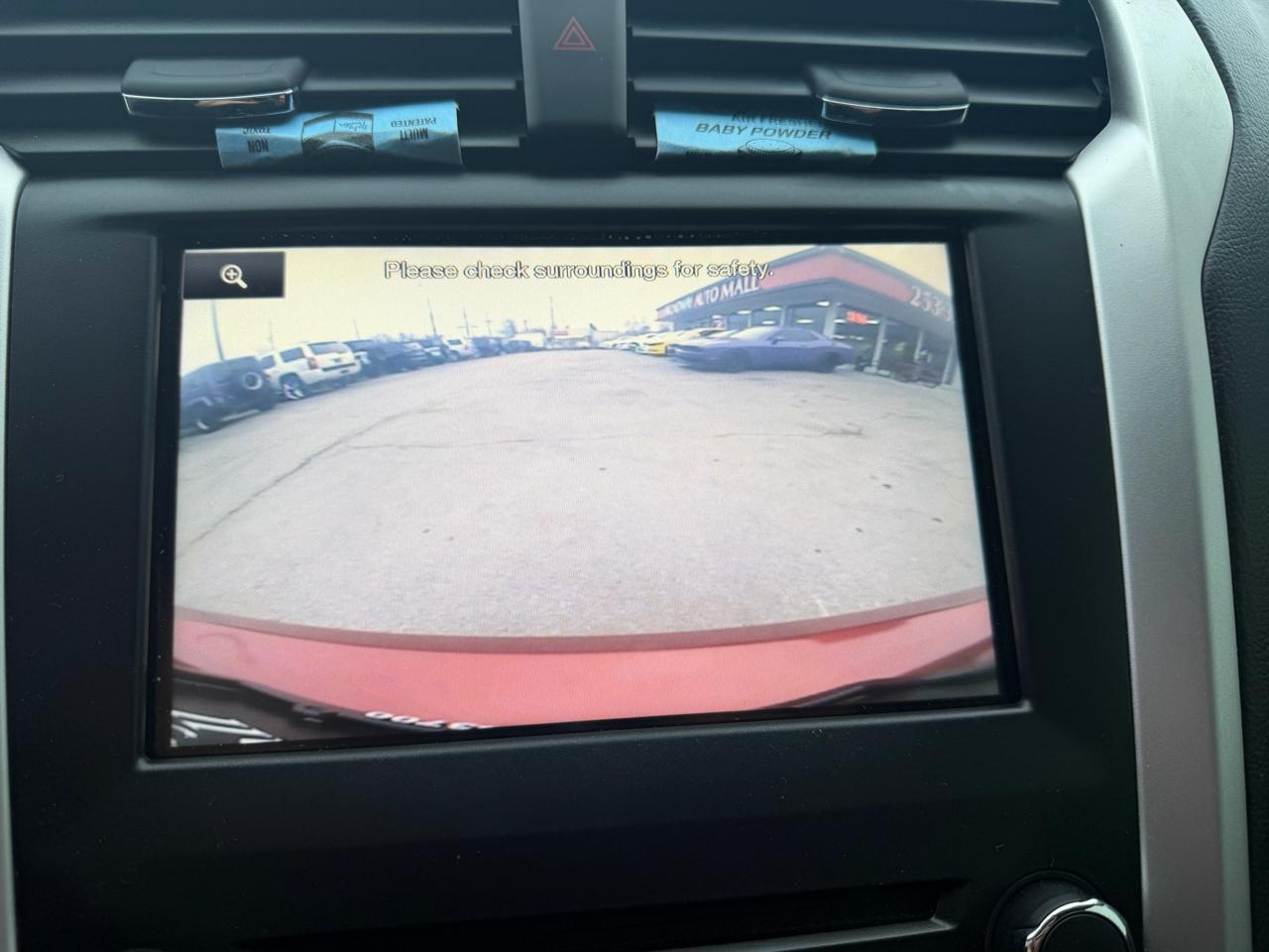 Ford Fusion 4dr Sdn SE FWD 2014