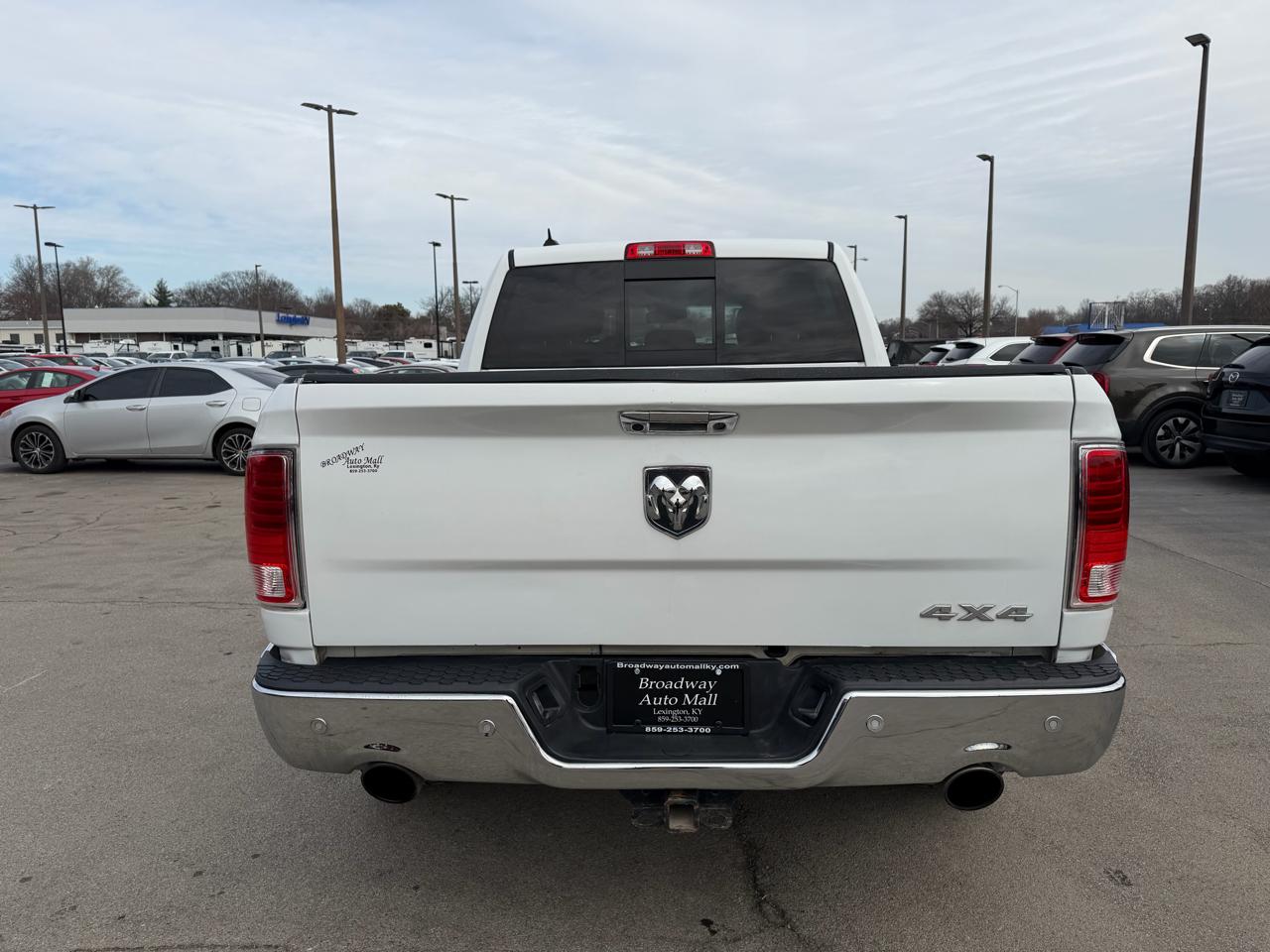 RAM 1500 4WD Crew Cab 140.5" Longhorn 2014
