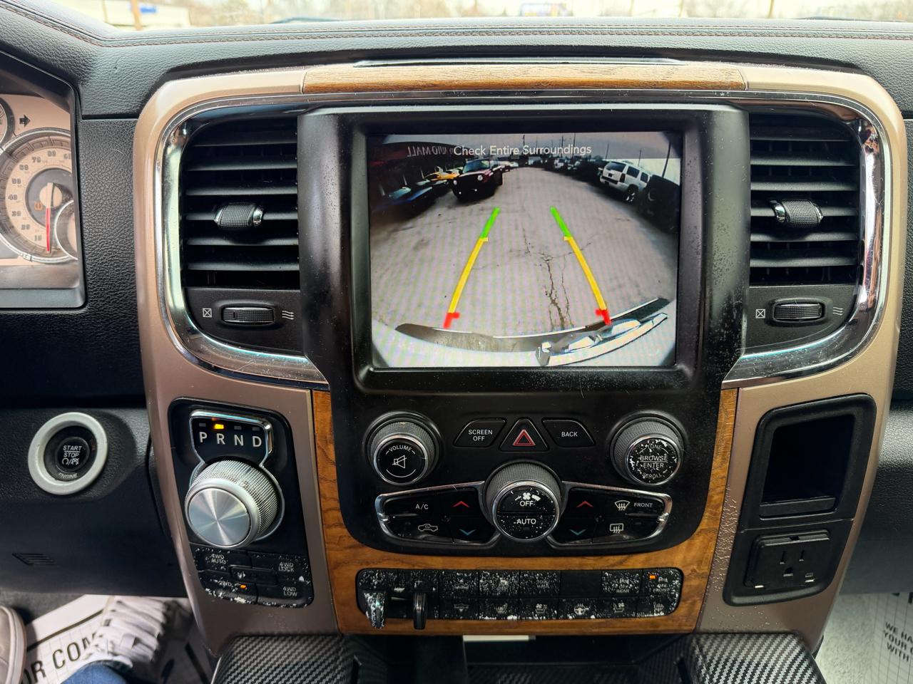 RAM 1500 4WD Crew Cab 140.5" Longhorn 2014