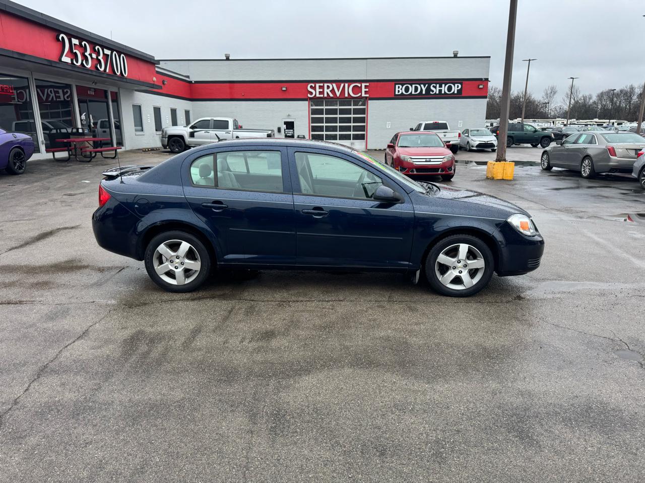 Chevrolet Cobalt 4dr Sdn LT w/1LT 2010