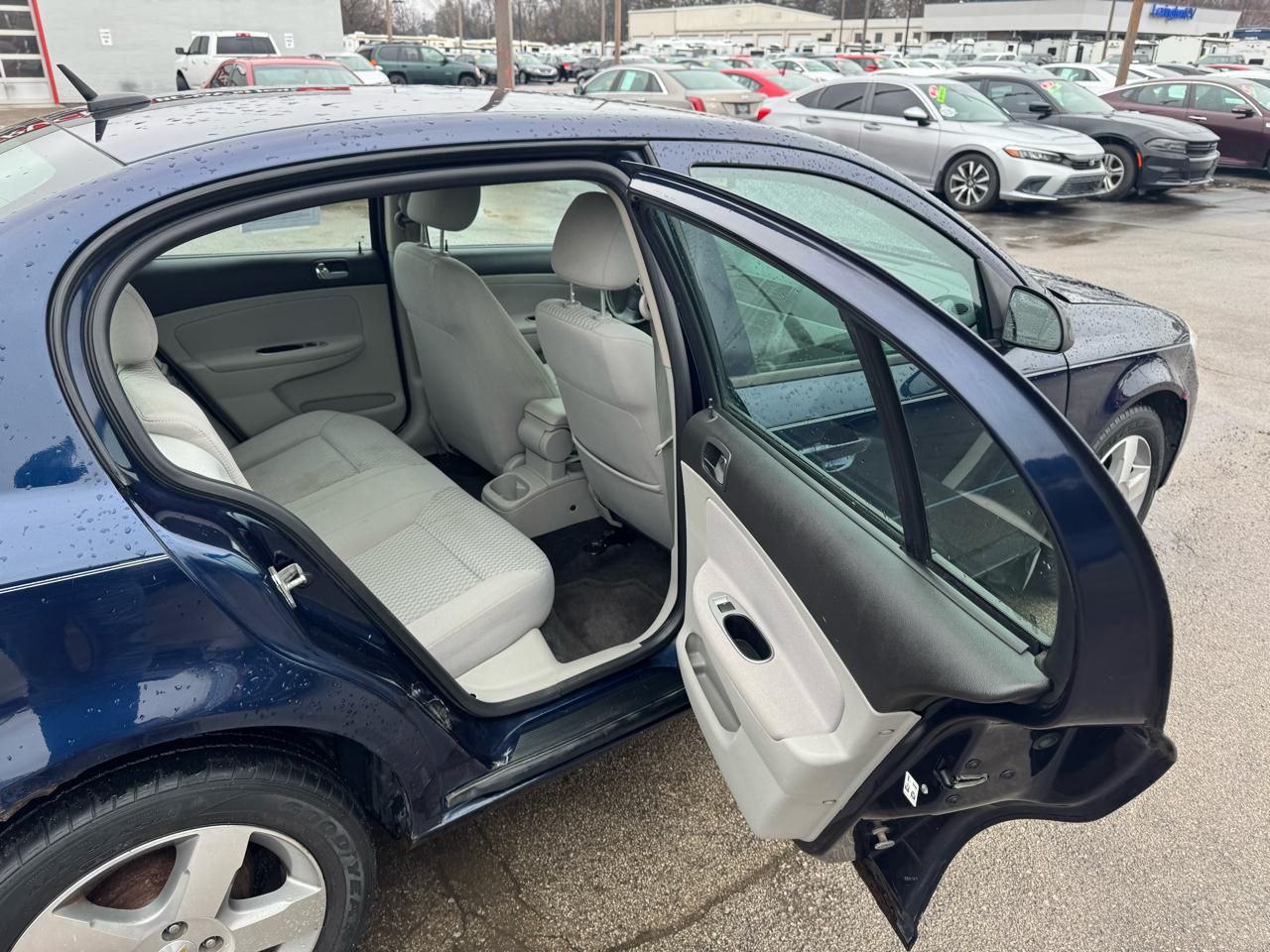 Chevrolet Cobalt 4dr Sdn LT w/1LT 2010