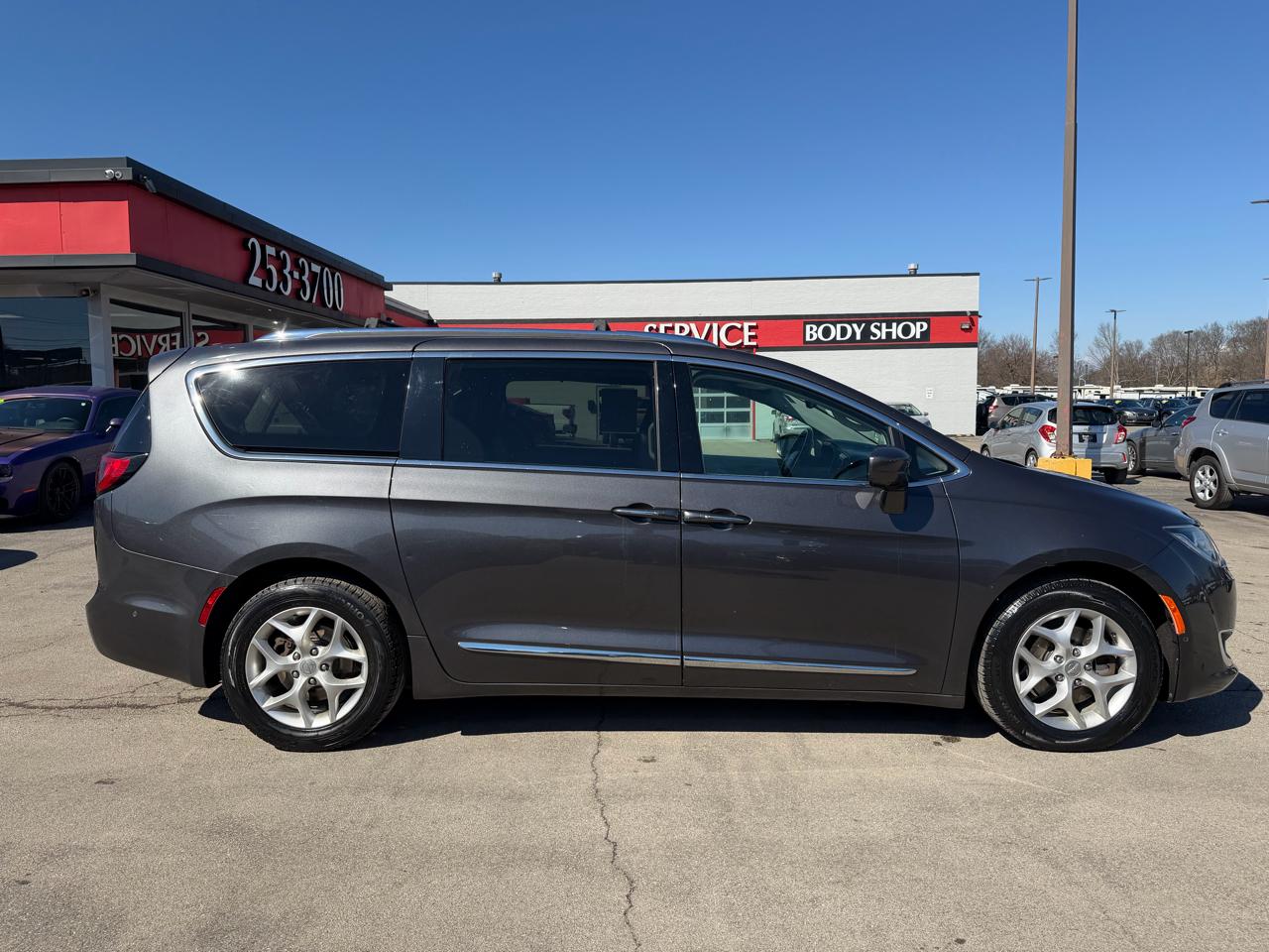 Chrysler Pacifica Touring L 2018