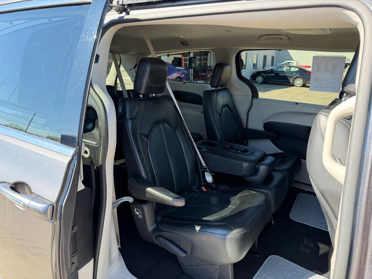 Chrysler Pacifica Touring L 2018