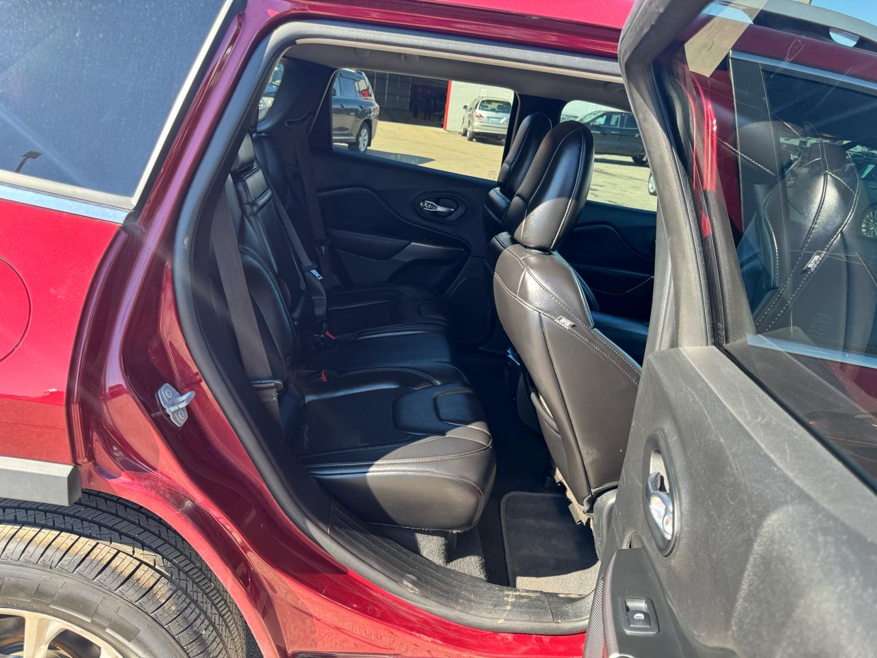 Jeep Cherokee Latitude Plus FWD 2019