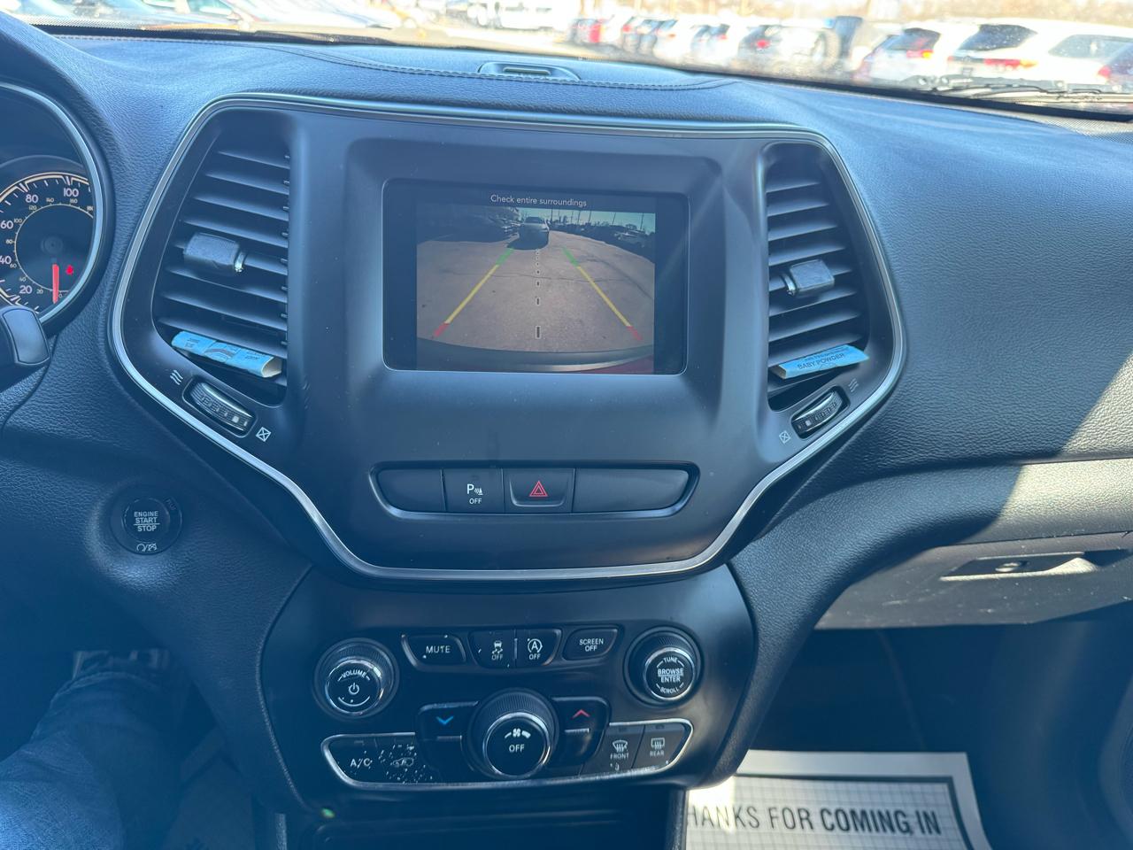 Jeep Cherokee Latitude Plus FWD 2019