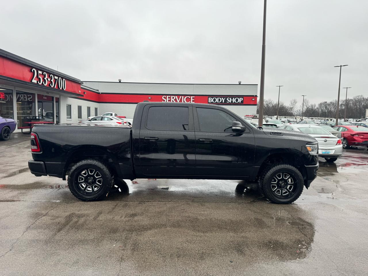 RAM 1500 Big Horn/Lone Star 4x4 Crew Cab 5'7" Box 2019