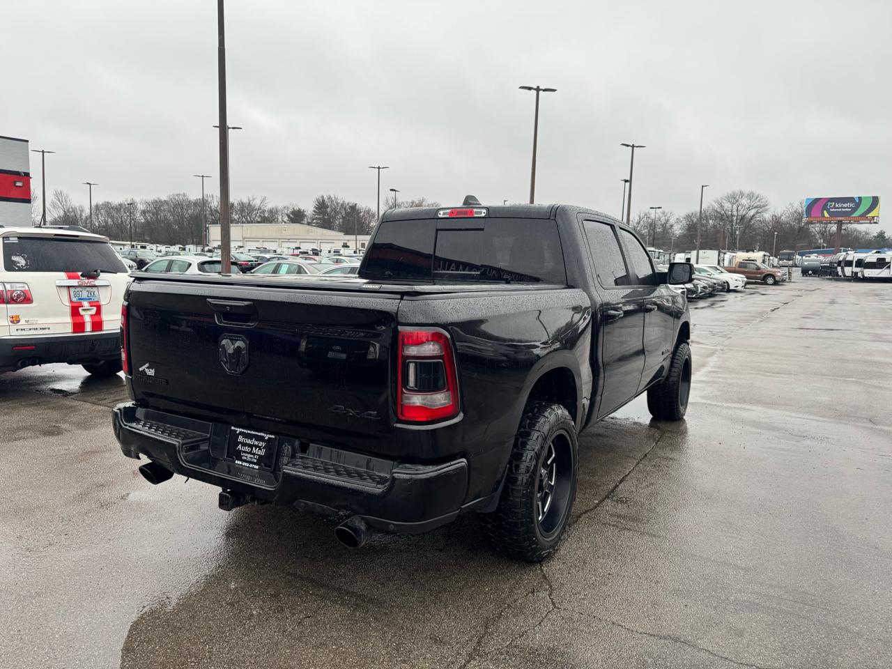 RAM 1500 Big Horn/Lone Star 4x4 Crew Cab 5'7" Box 2019