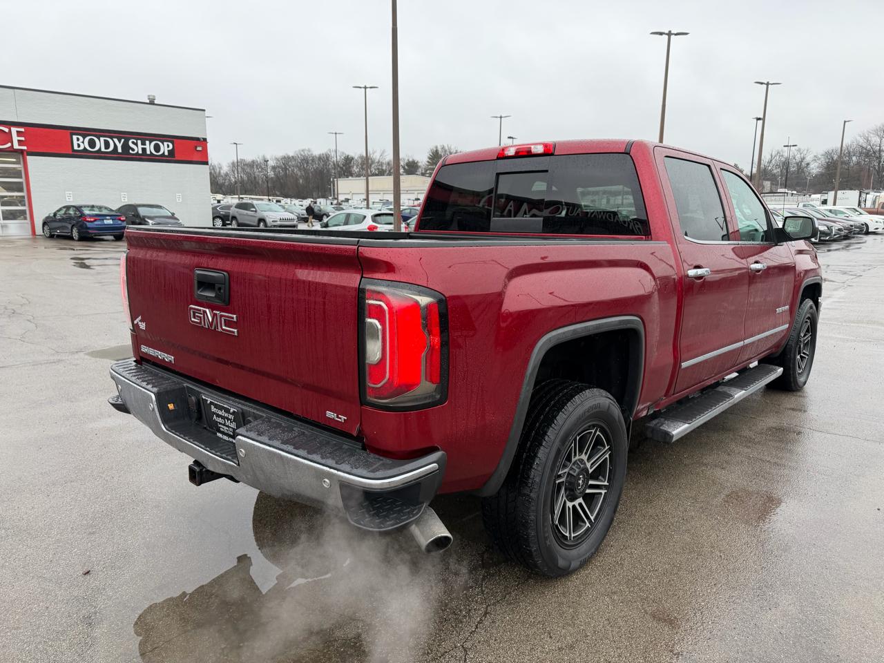GMC Sierra 1500 4WD Crew Cab 143.5" SLT 2018