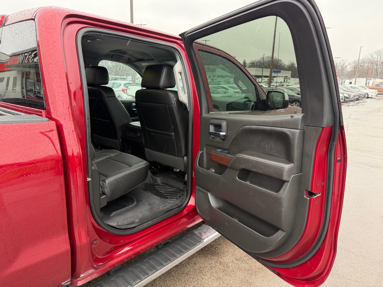 GMC Sierra 1500 4WD Crew Cab 143.5" SLT 2018