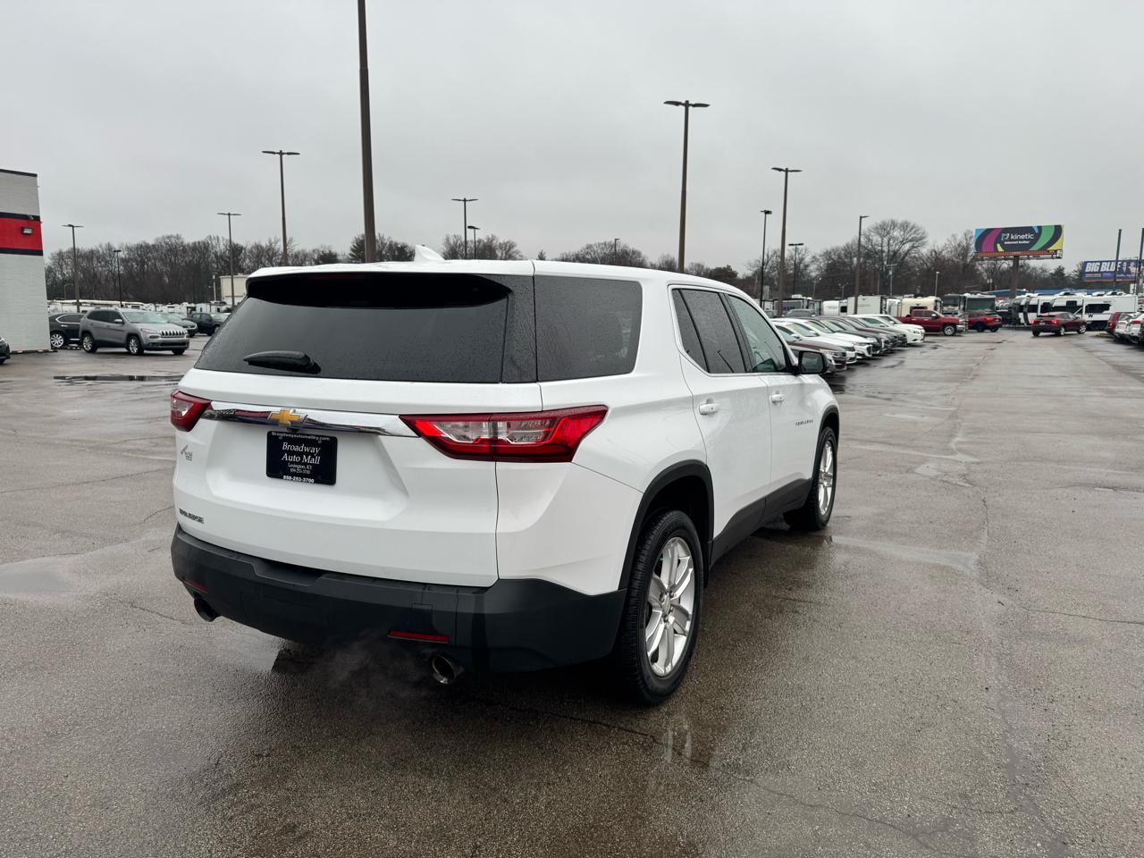 Chevrolet Traverse FWD 4dr LS w/1LS 2020