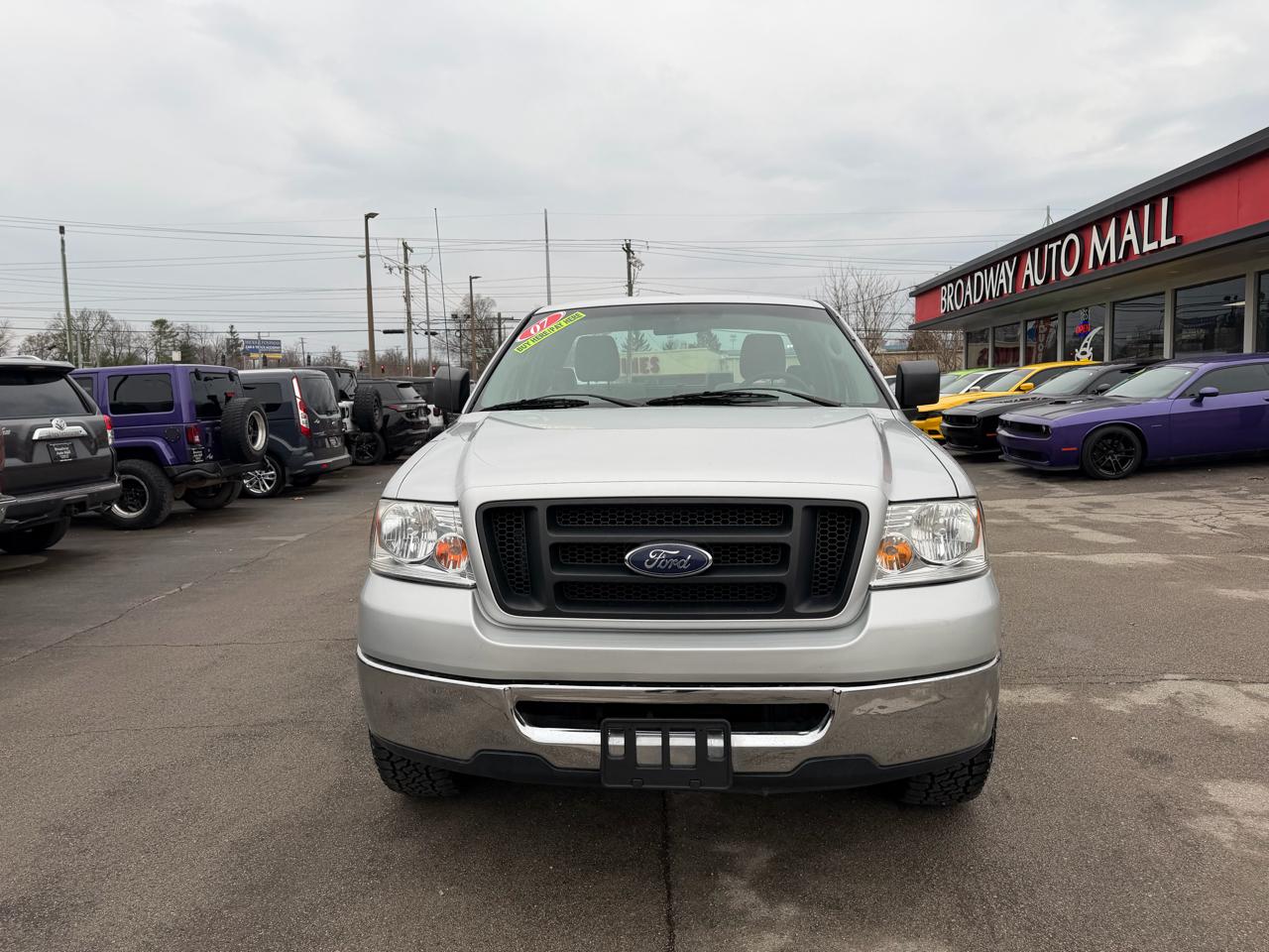 Ford F-150 Reg Cab Flareside 126" XLT 2007