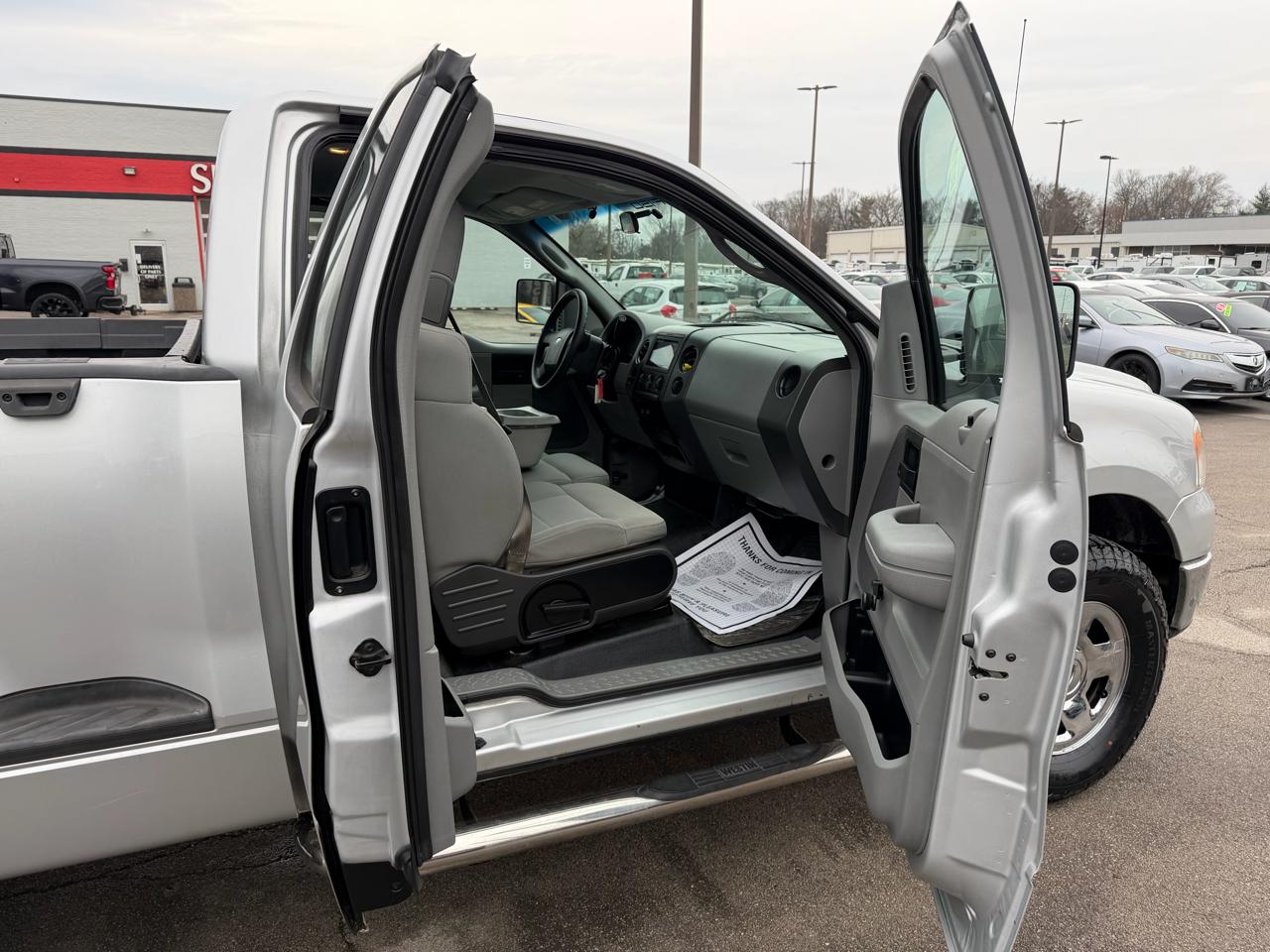 Ford F-150 Reg Cab Flareside 126" XLT 2007