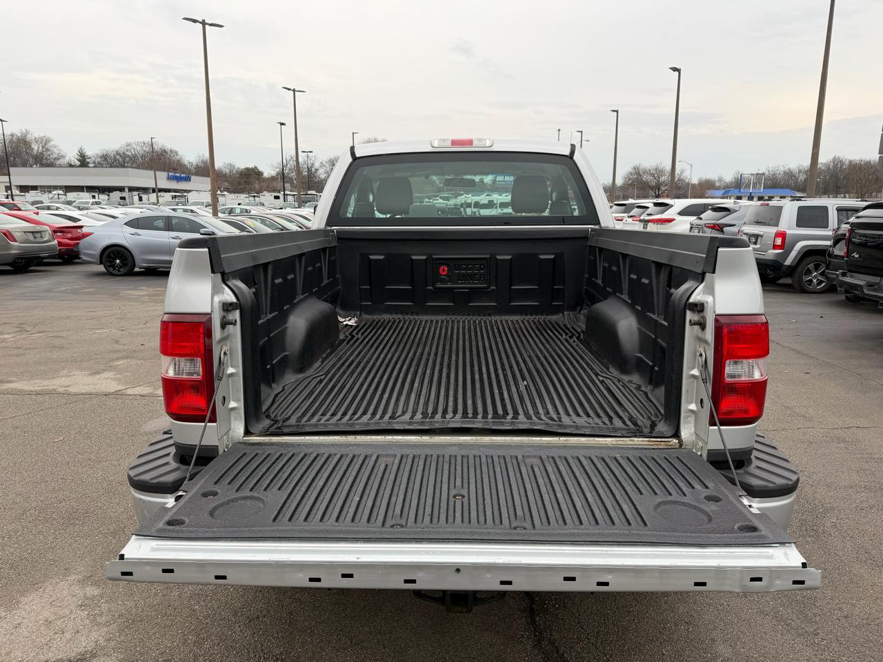 Ford F-150 Reg Cab Flareside 126" XLT 2007