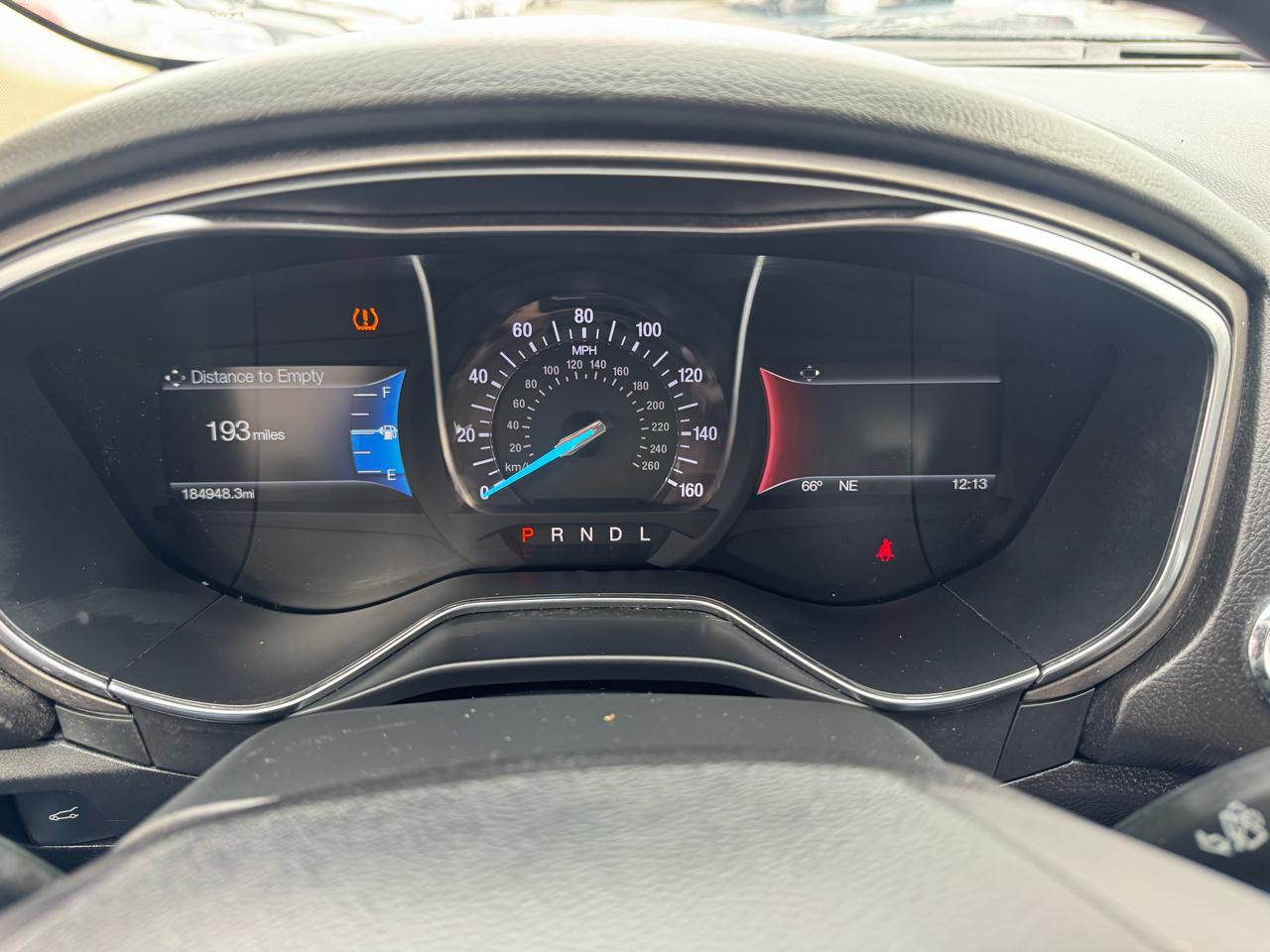 Ford Fusion SE FWD 2017