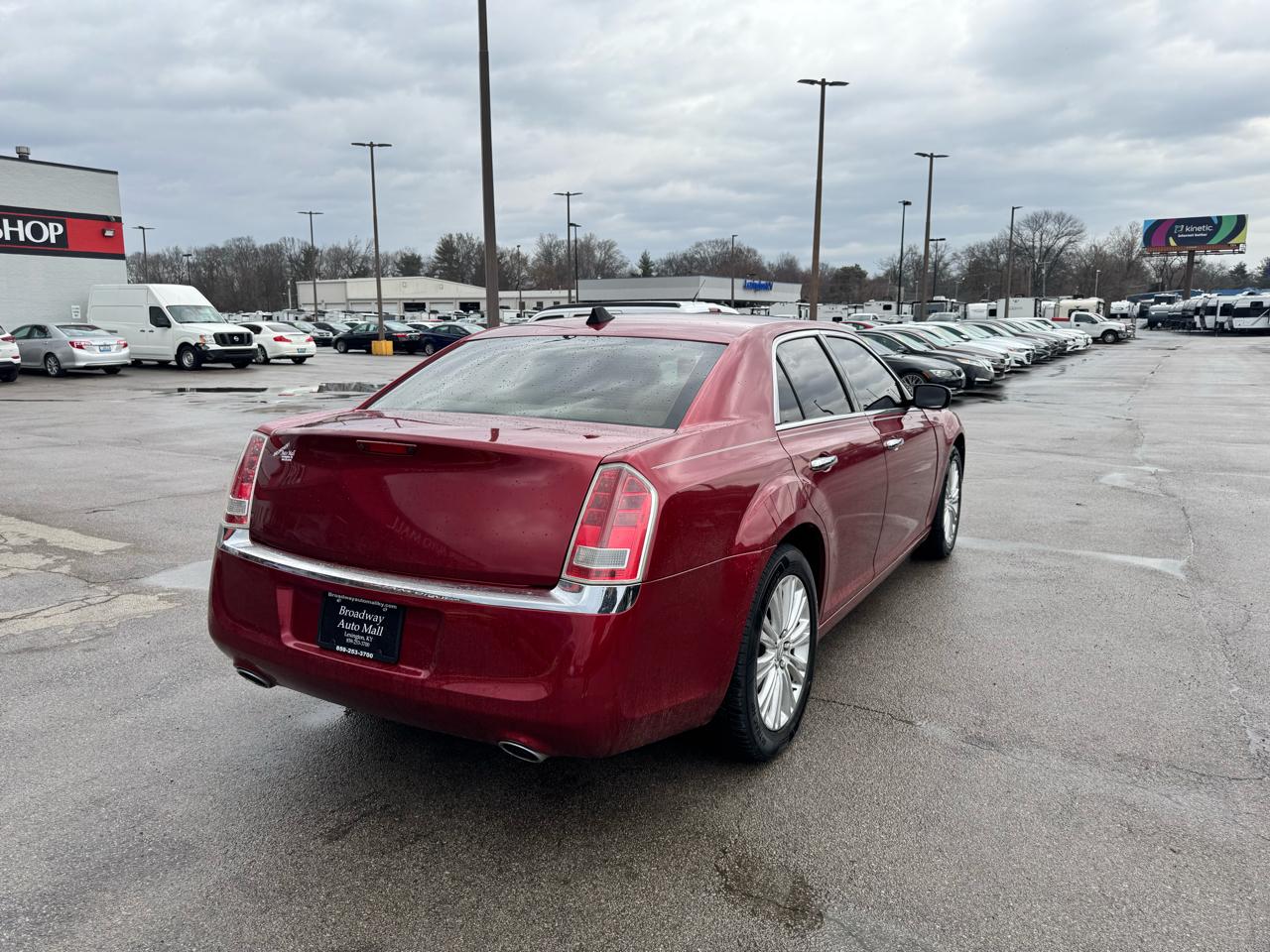 Chrysler 300 4dr Sdn V6 Limited AWD 2012