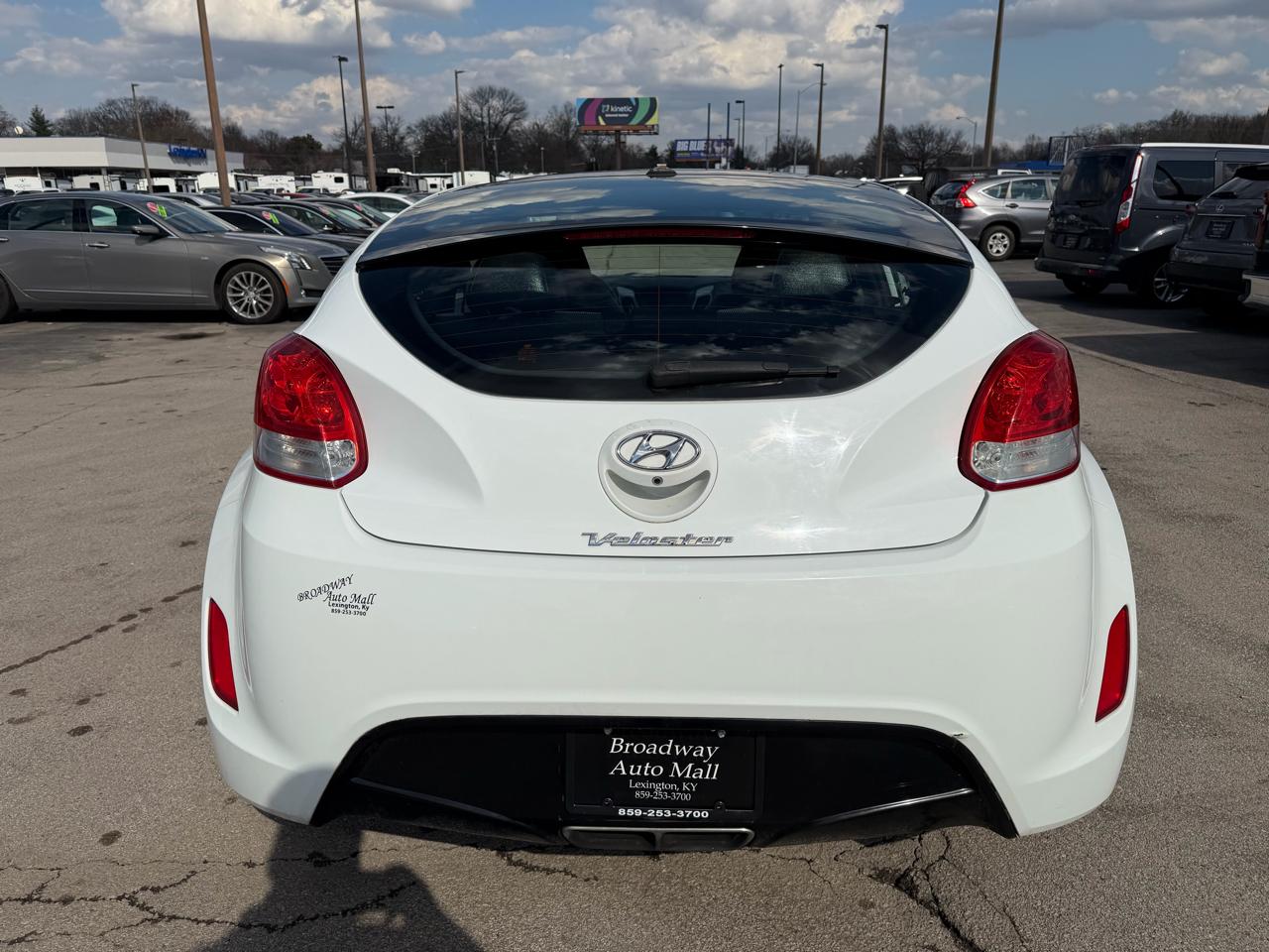 Hyundai Veloster 3dr Cpe Auto 2016