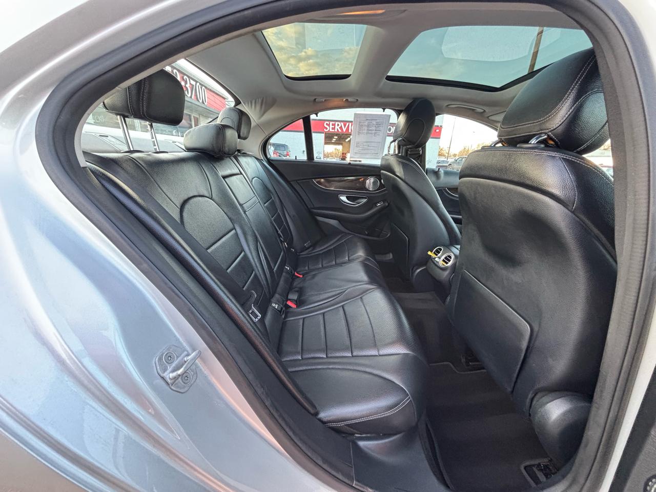 Mercedes-Benz C-Class 4dr Sdn C 300 4MATIC 2015