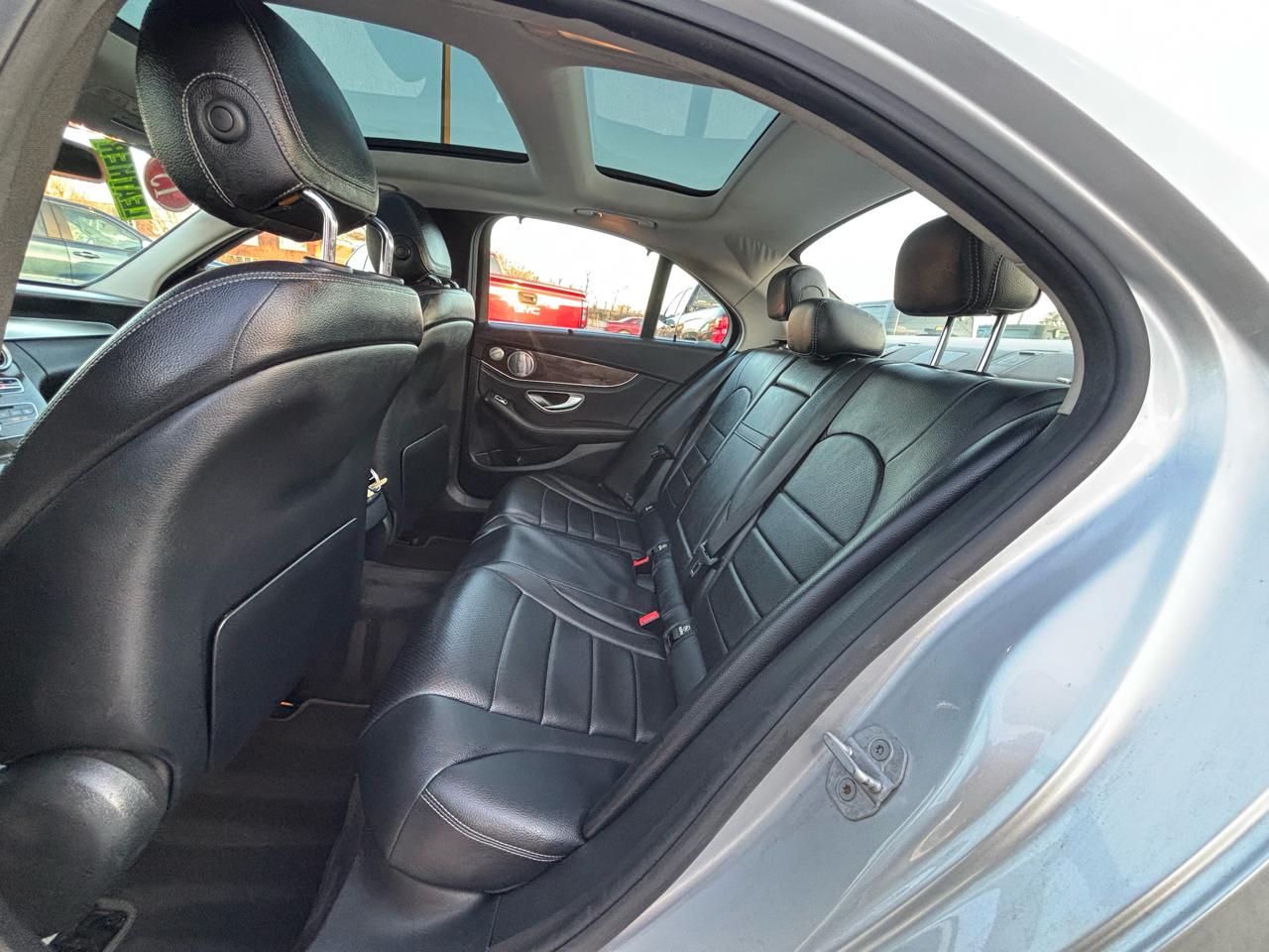 Mercedes-Benz C-Class 4dr Sdn C 300 4MATIC 2015