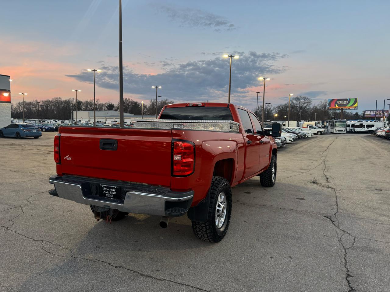 Chevrolet Silverado 2500HD Built After Aug 14 4WD Crew Cab 153.7" Work Truck 2015