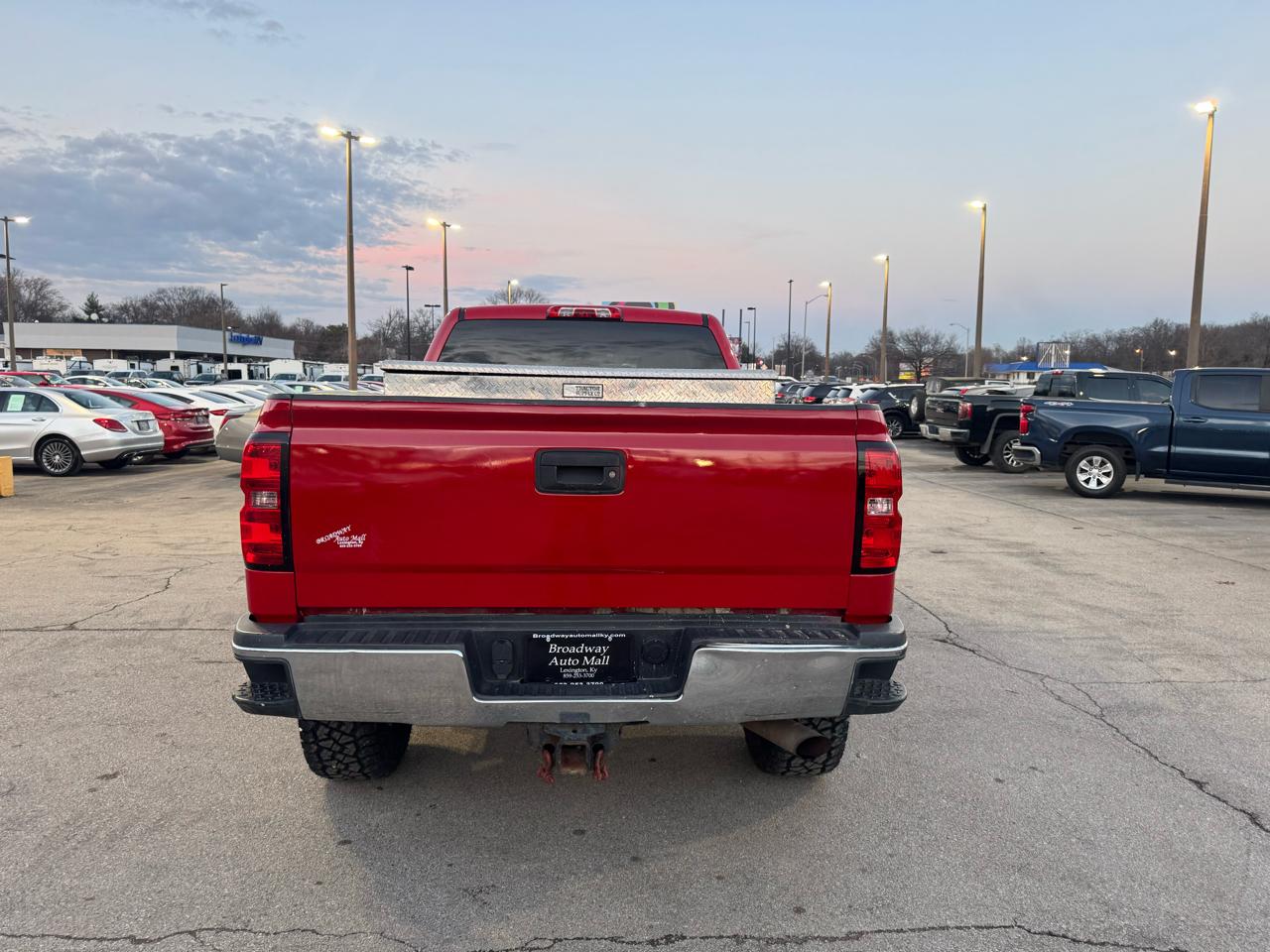Chevrolet Silverado 2500HD Built After Aug 14 4WD Crew Cab 153.7" Work Truck 2015
