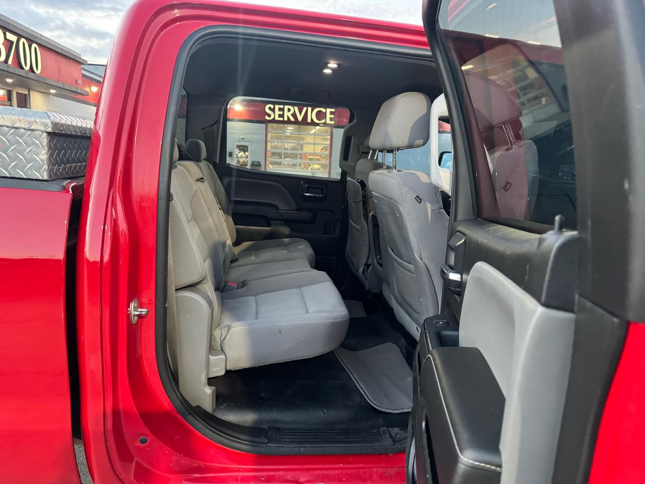 Chevrolet Silverado 2500HD Built After Aug 14 4WD Crew Cab 153.7" Work Truck 2015