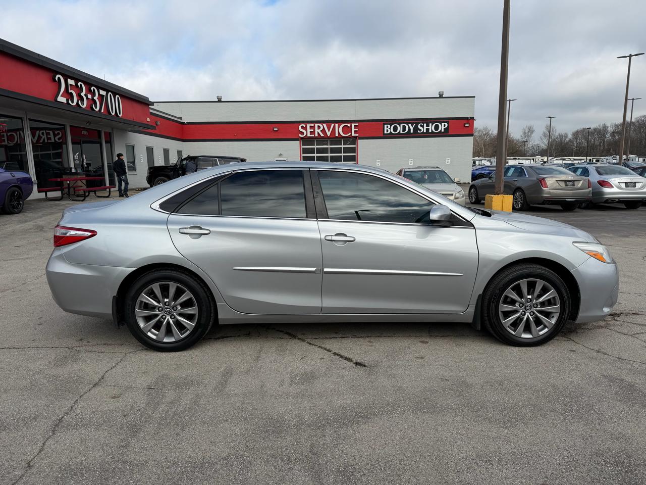 Toyota Camry XLE 2016