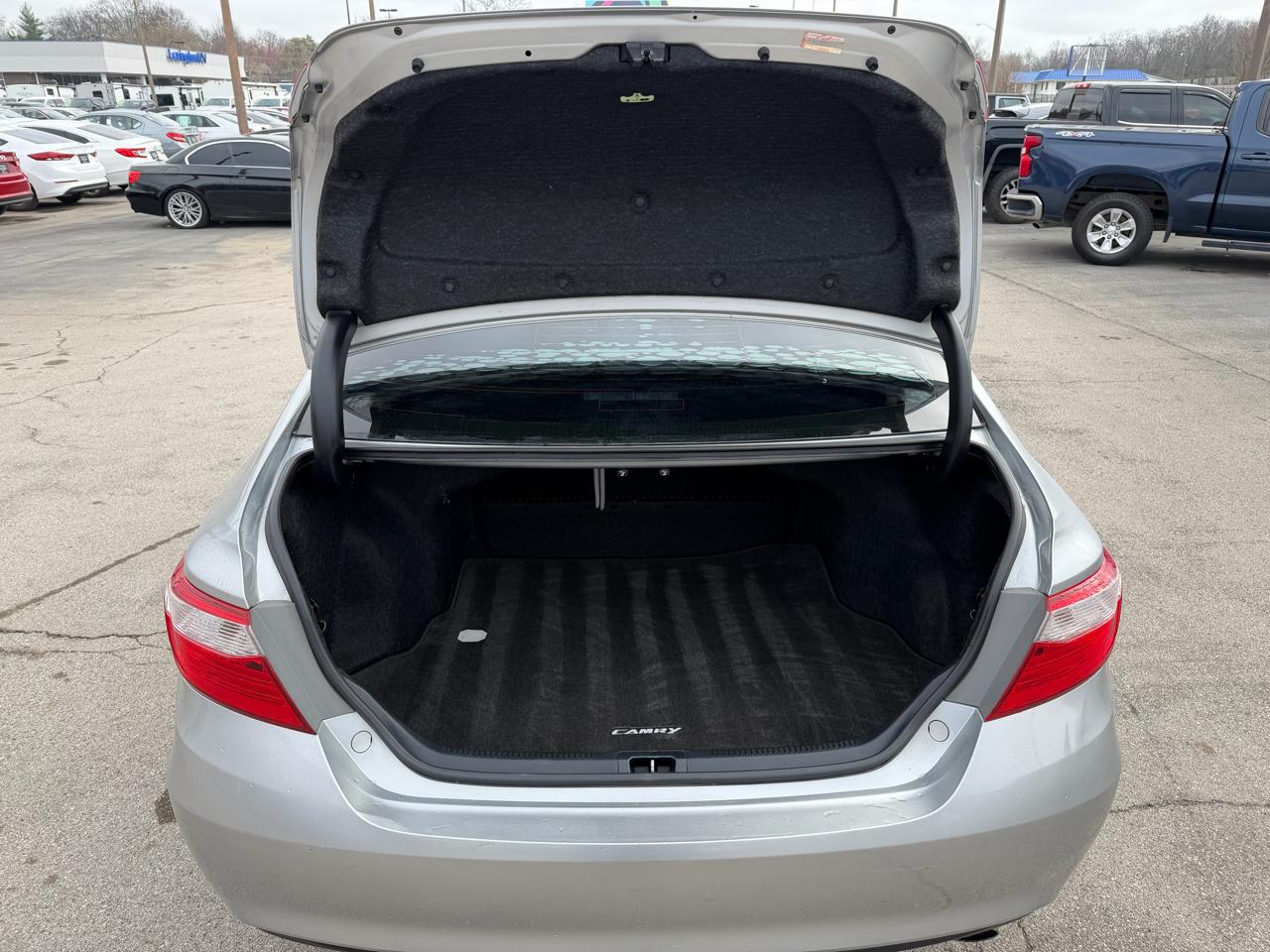 Toyota Camry XLE 2016