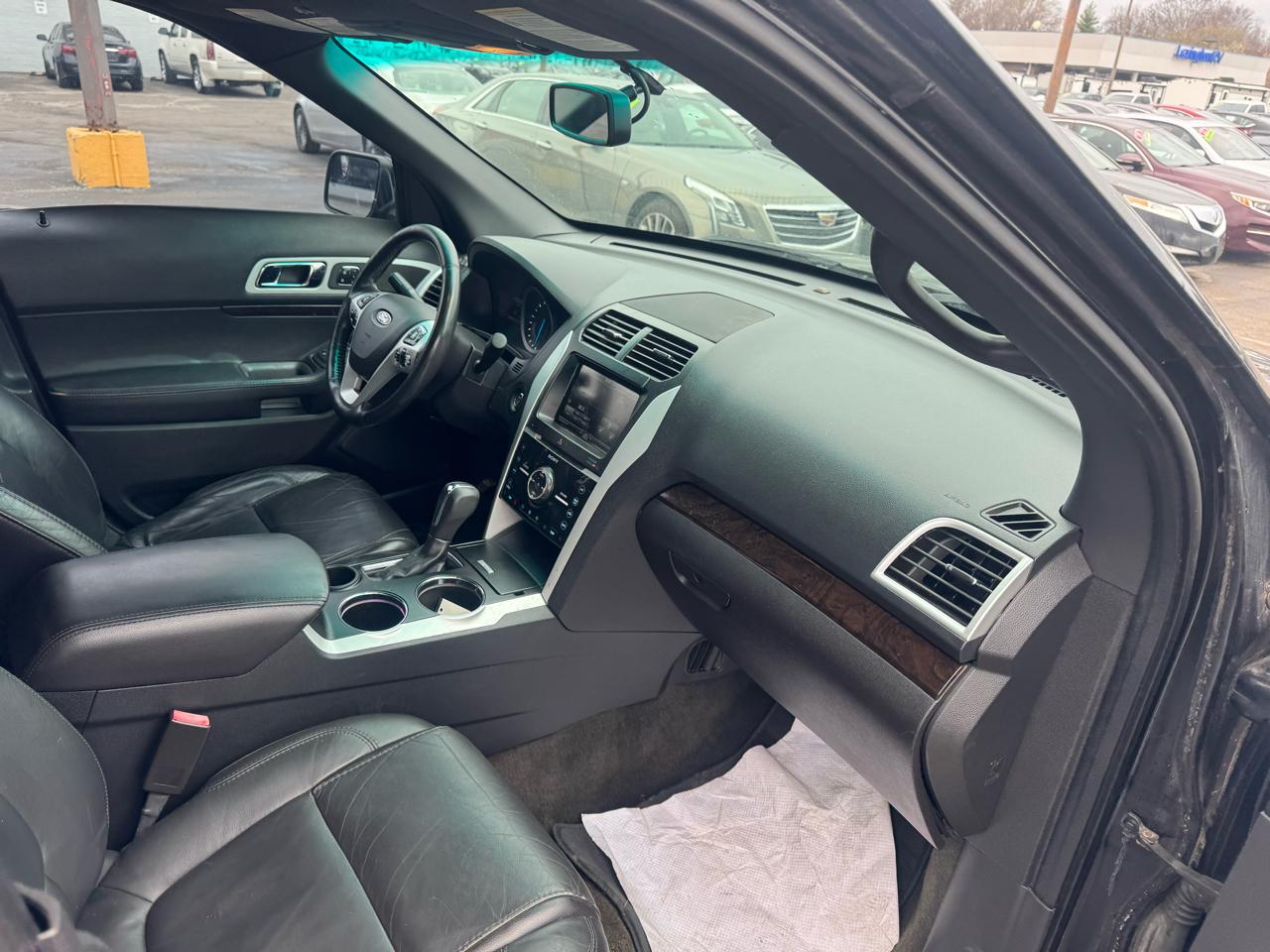 Ford Explorer FWD 4dr Limited 2014