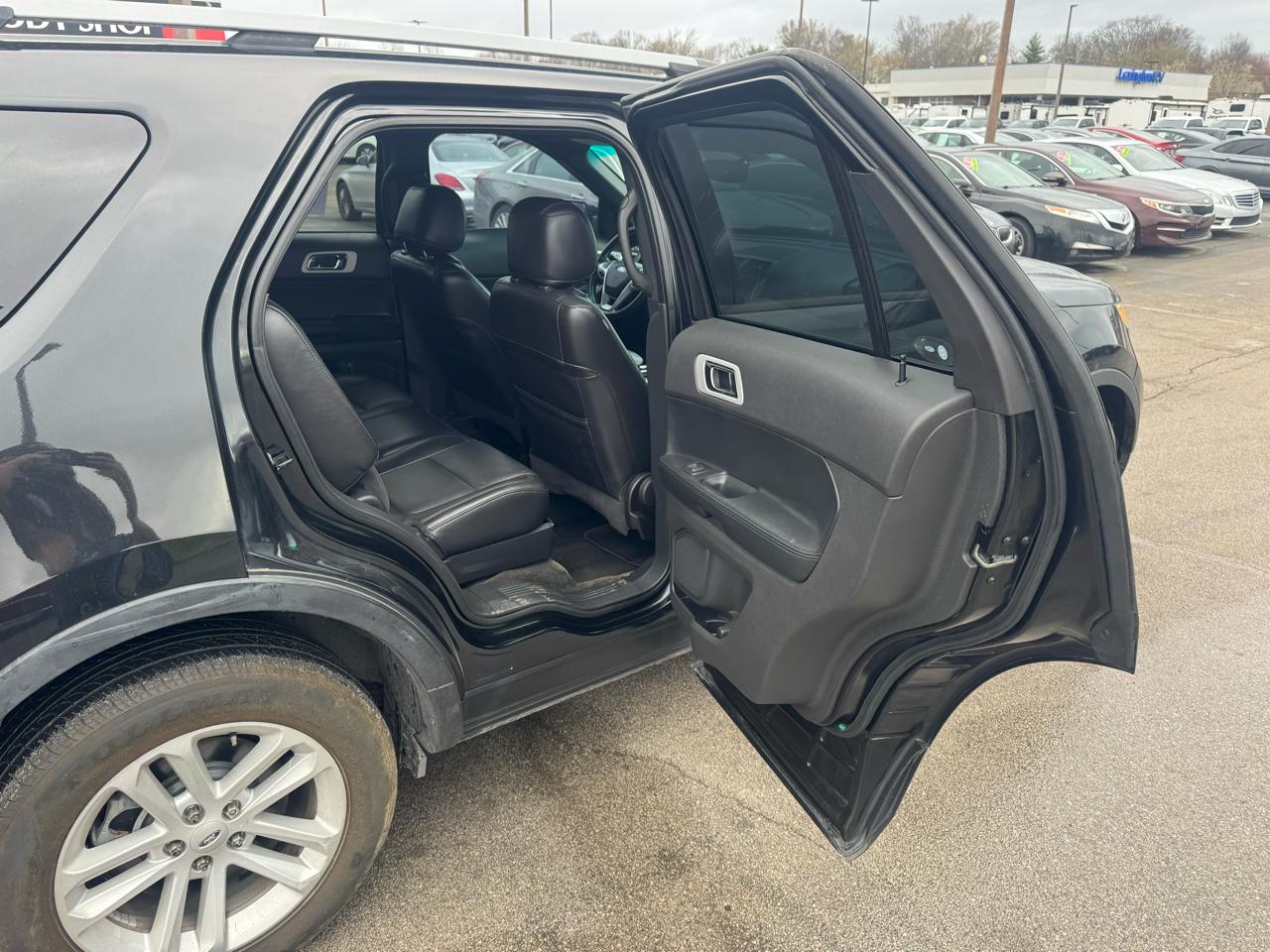 Ford Explorer FWD 4dr Limited 2014